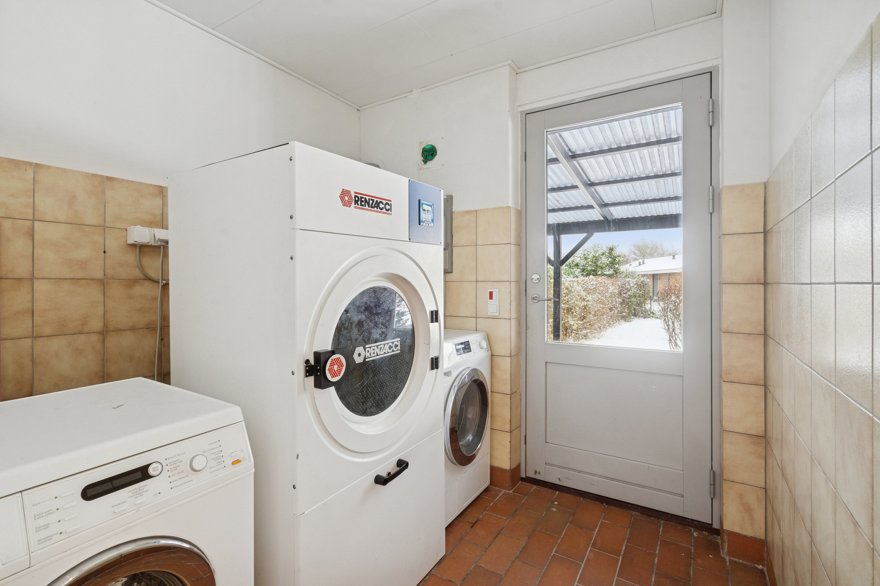 Fremhævet bryggers billede i fuldskærmstilstand. Billede af Åsumvej 687, 5240 Odense NØ