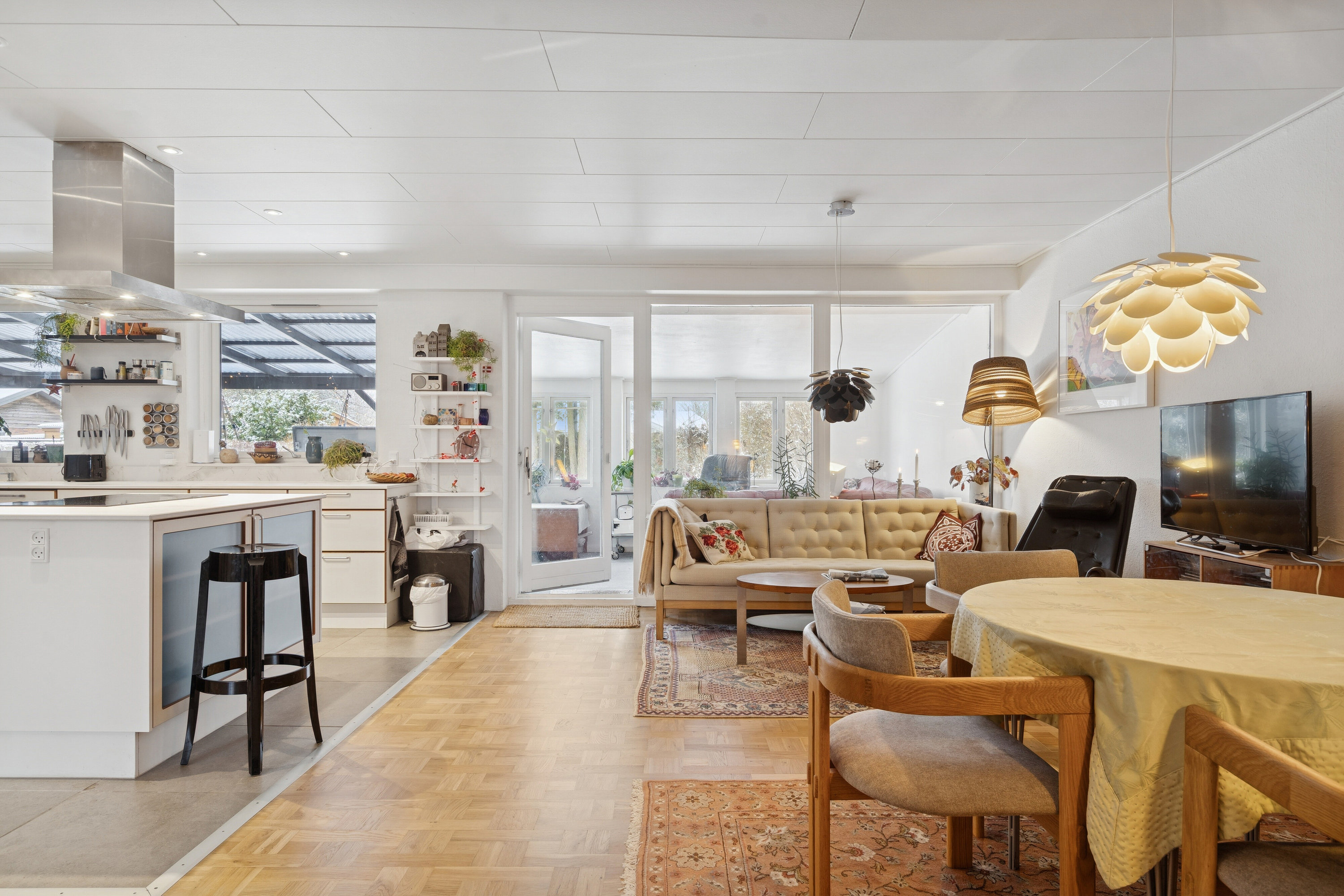 Fremhævet spisestue billede i fuldskærmstilstand. Billede af Åsumvej 687, 5240 Odense NØ