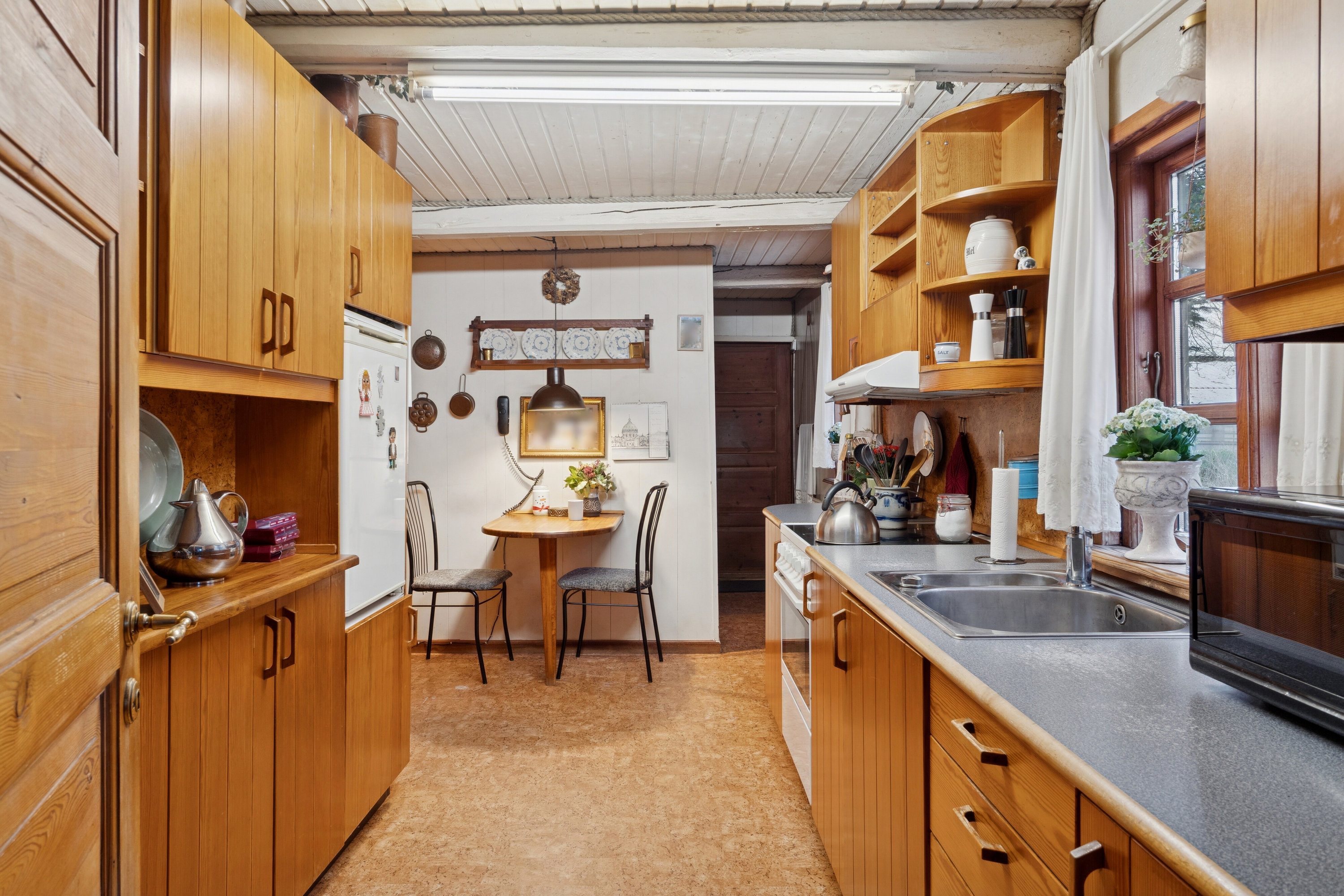 Fremhævet køkken billede i fuldskærmstilstand. Billede af Terslev Overdrevsvej 8, 4690 Haslev