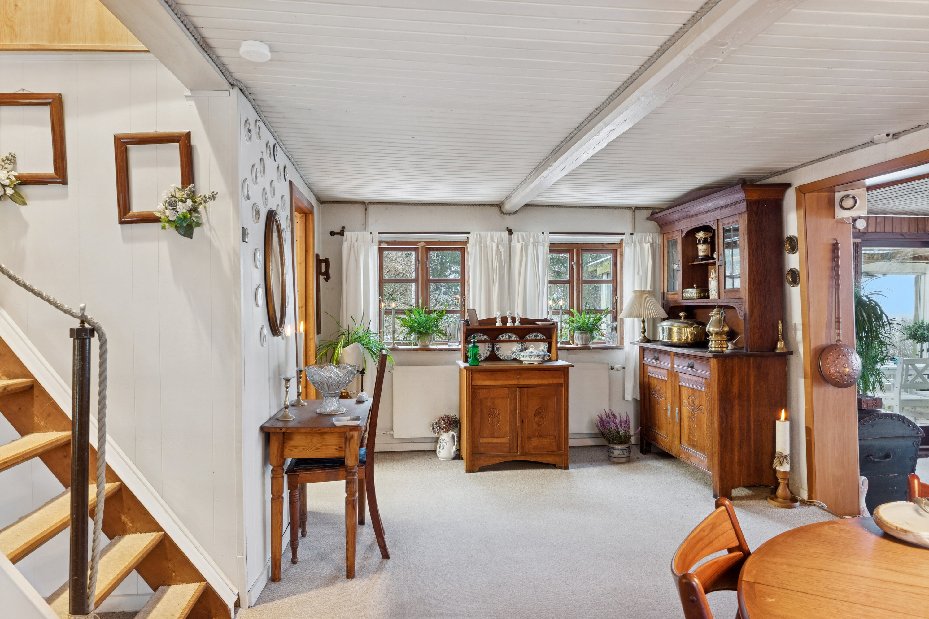 Fremhævet trappe billede i fuldskærmstilstand. Billede af Terslev Overdrevsvej 8, 4690 Haslev