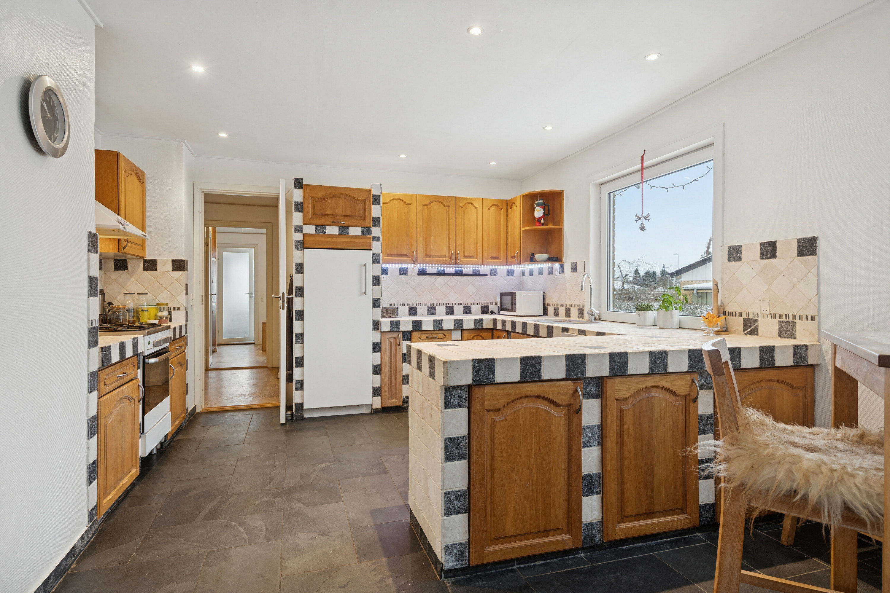 Fremhævet køkken billede i fuldskærmstilstand. Billede af Banevænget 29, 5750 Ringe