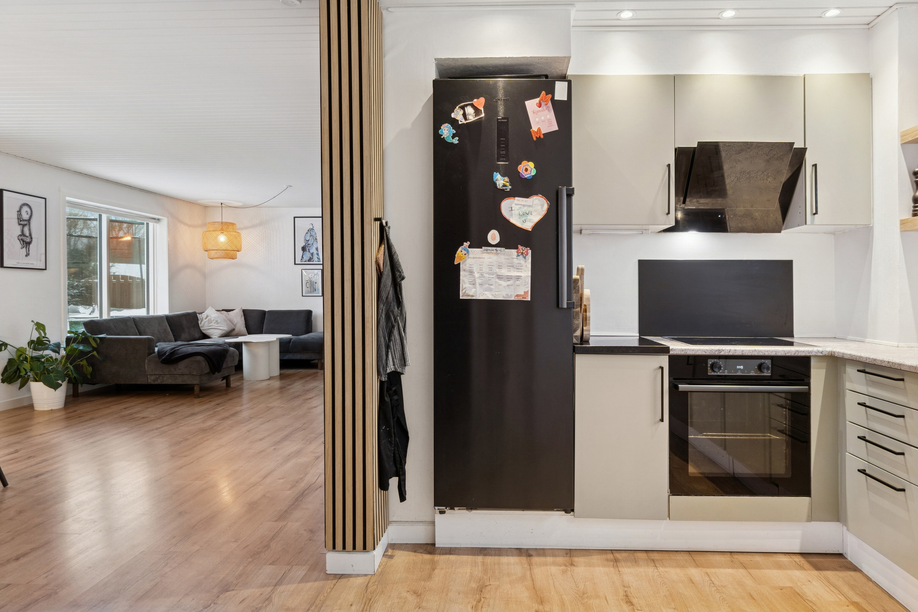 Fremhævet køkken billede i fuldskærmstilstand. Billede af Birkevej 1, Ubby, 4490 Jerslev Sjælland