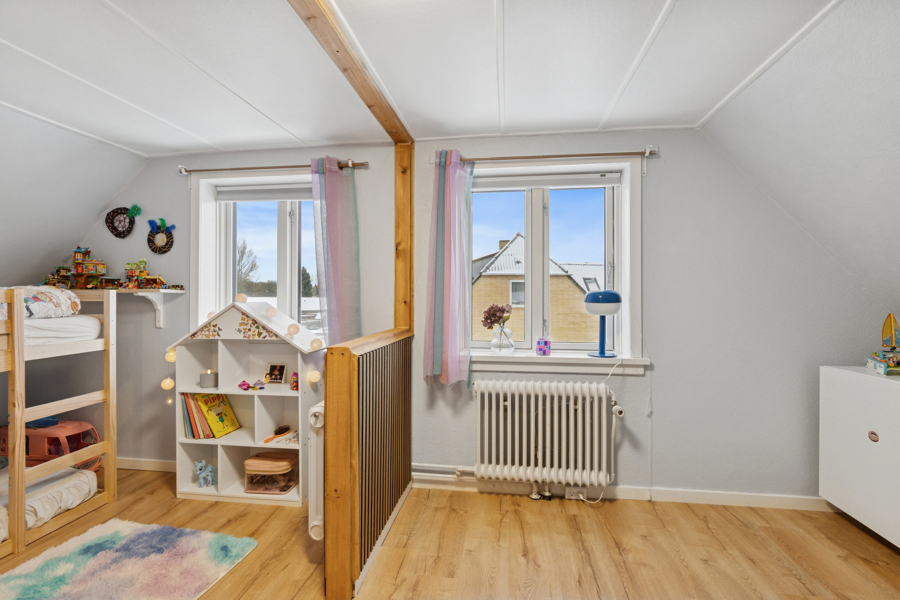 Fremhævet børneværelse billede i fuldskærmstilstand. Billede af Birkevej 1, Ubby, 4490 Jerslev Sjælland
