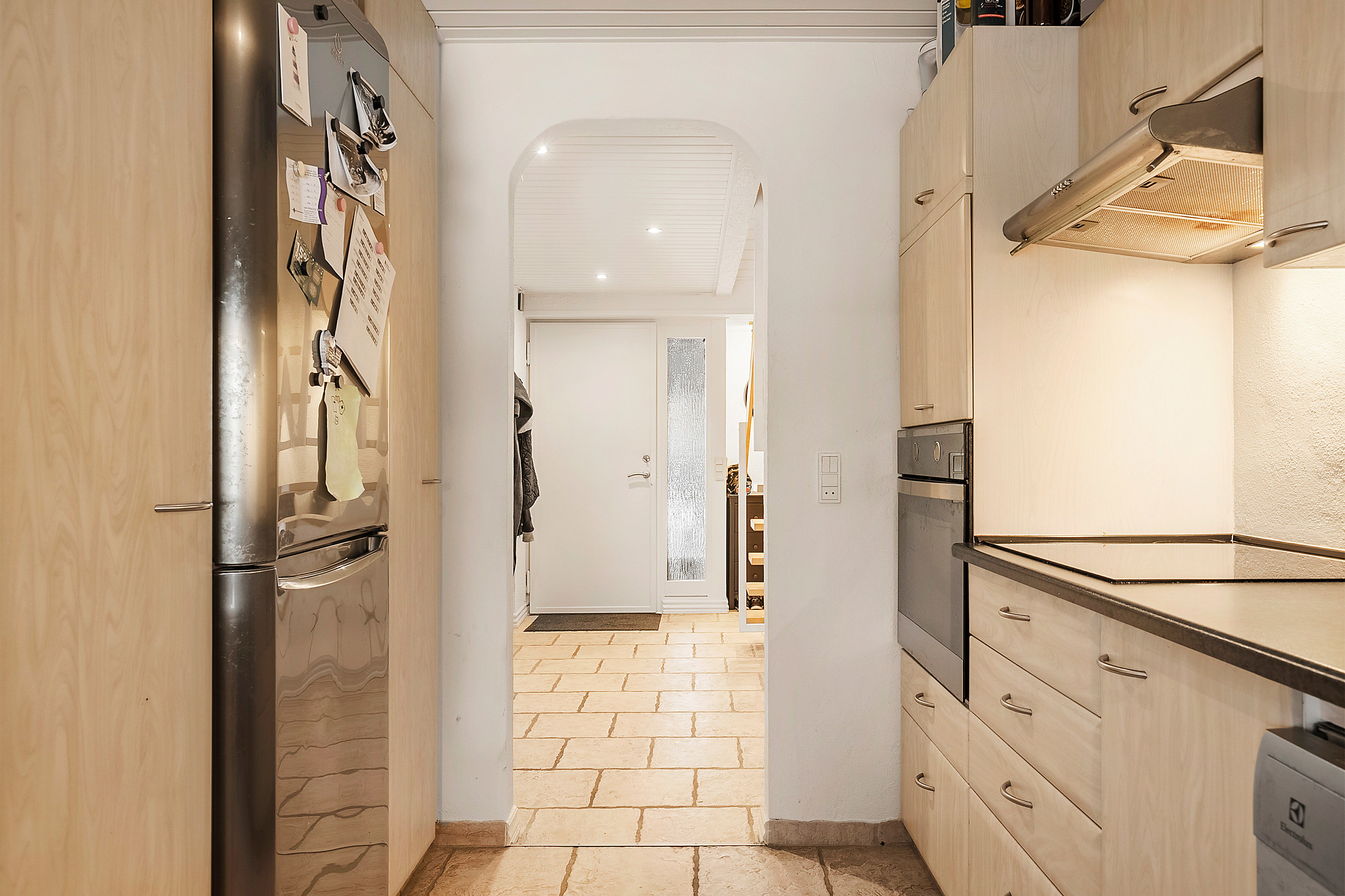 Fremhævet køkken billede i fuldskærmstilstand. Billede af Duedalen 28, 5240 Odense NØ