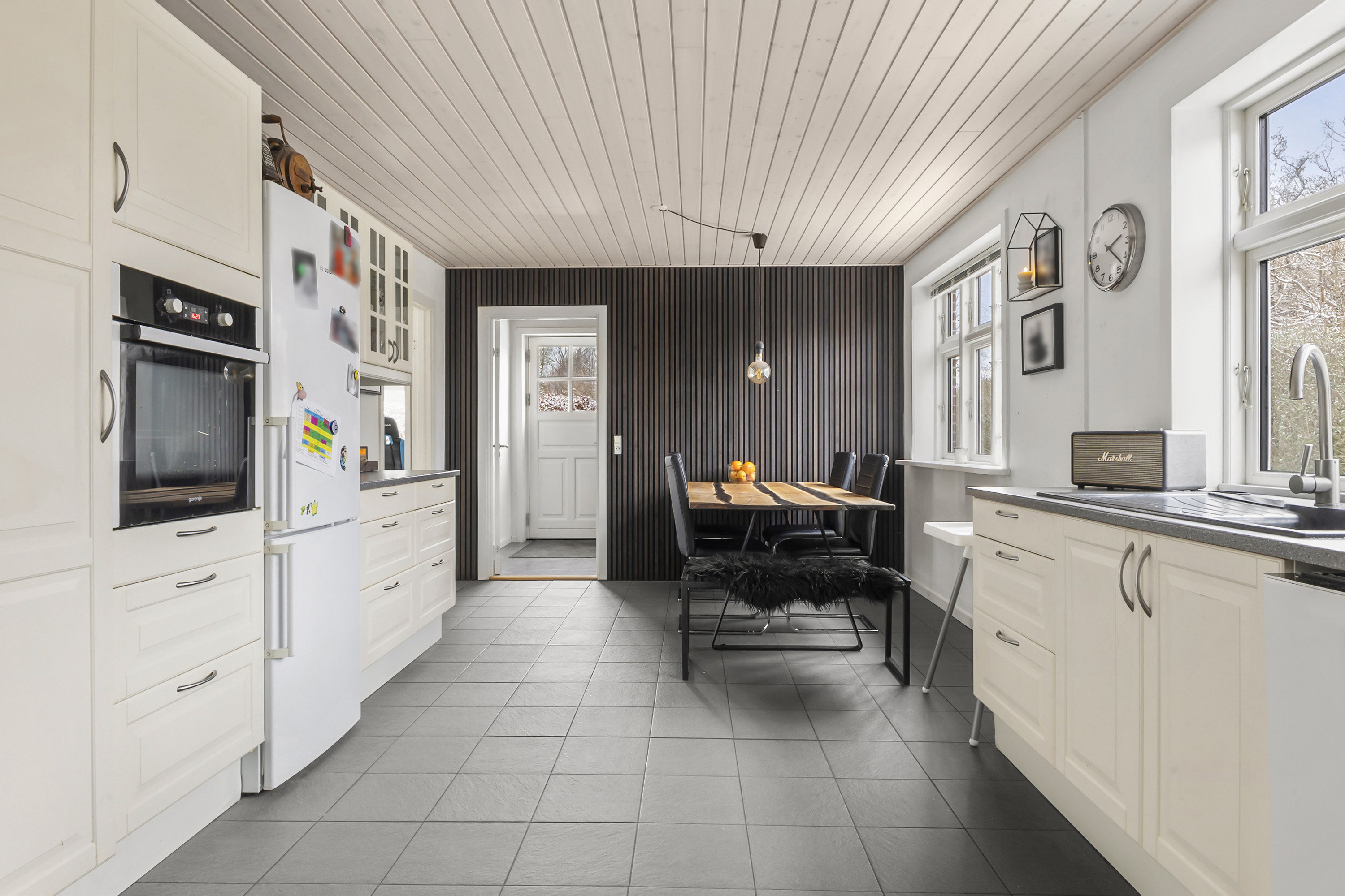 Fremhævet køkken billede i fuldskærmstilstand. Billede af Mejerivej 1, Hjerting, 6630 Rødding