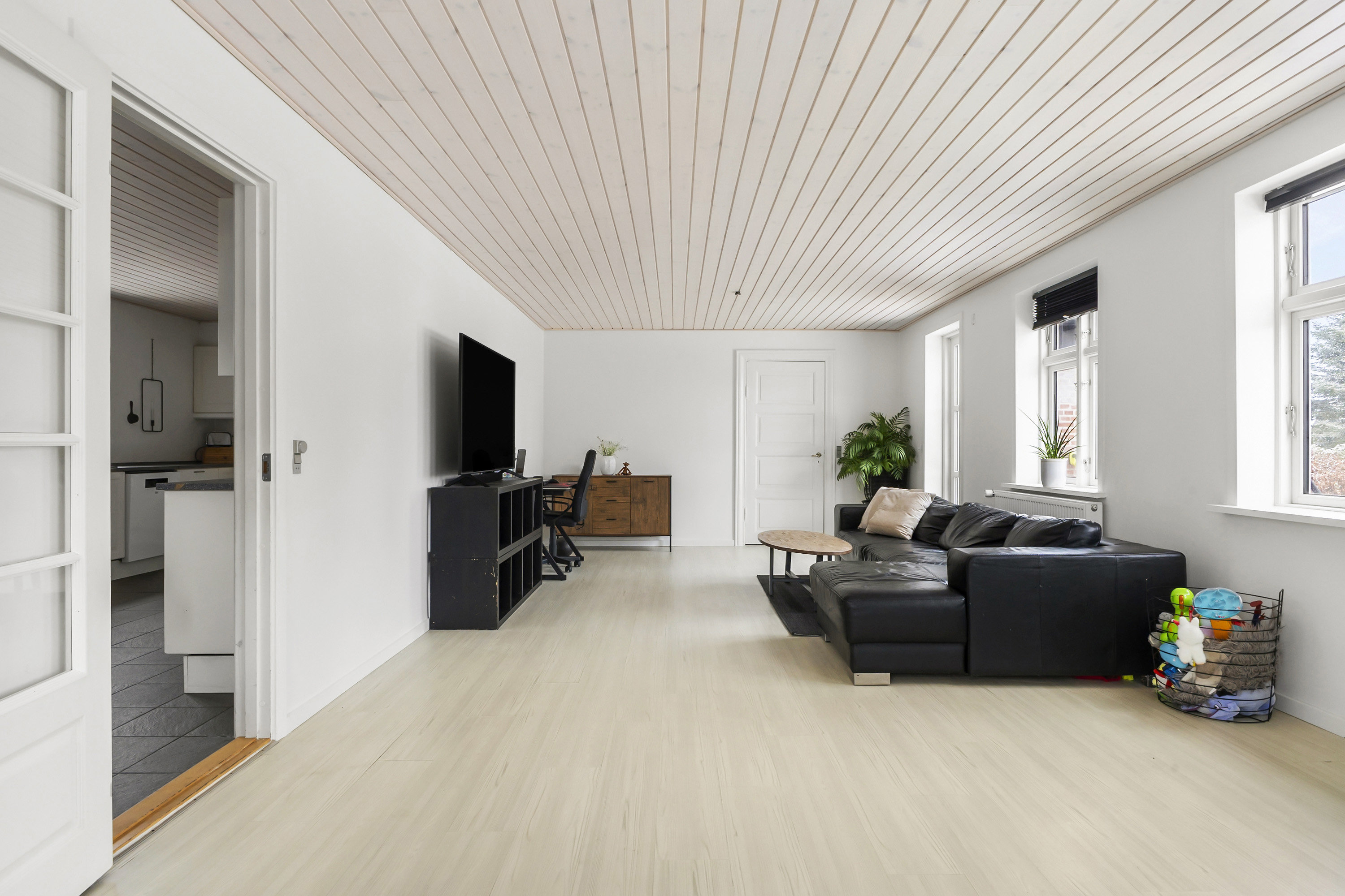 Fremhævet stue billede i fuldskærmstilstand. Billede af Mejerivej 1, Hjerting, 6630 Rødding