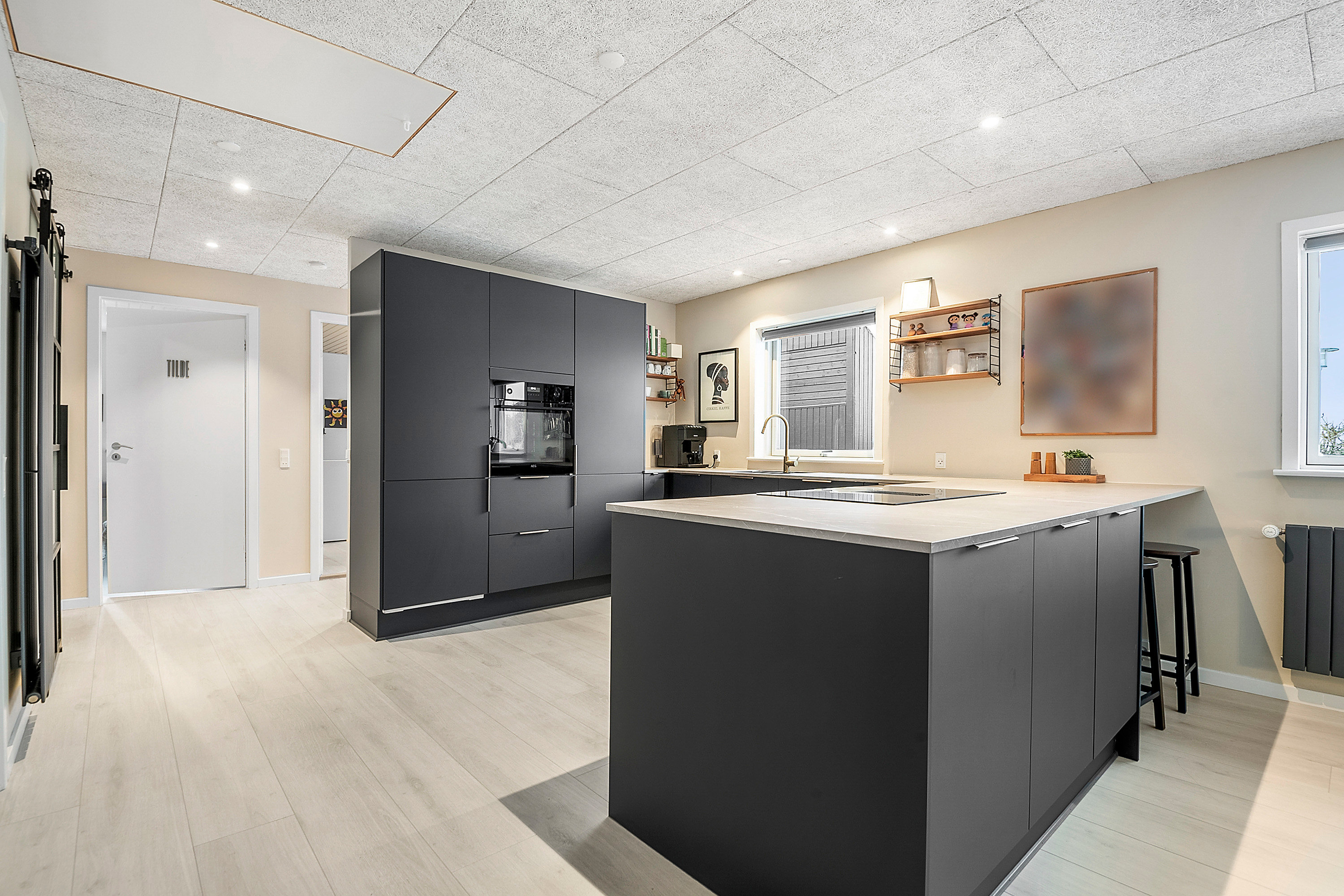 Fremhævet køkken billede i fuldskærmstilstand. Billede af Styrmandsvænget 216, Hjerting, 6710 Esbjerg V