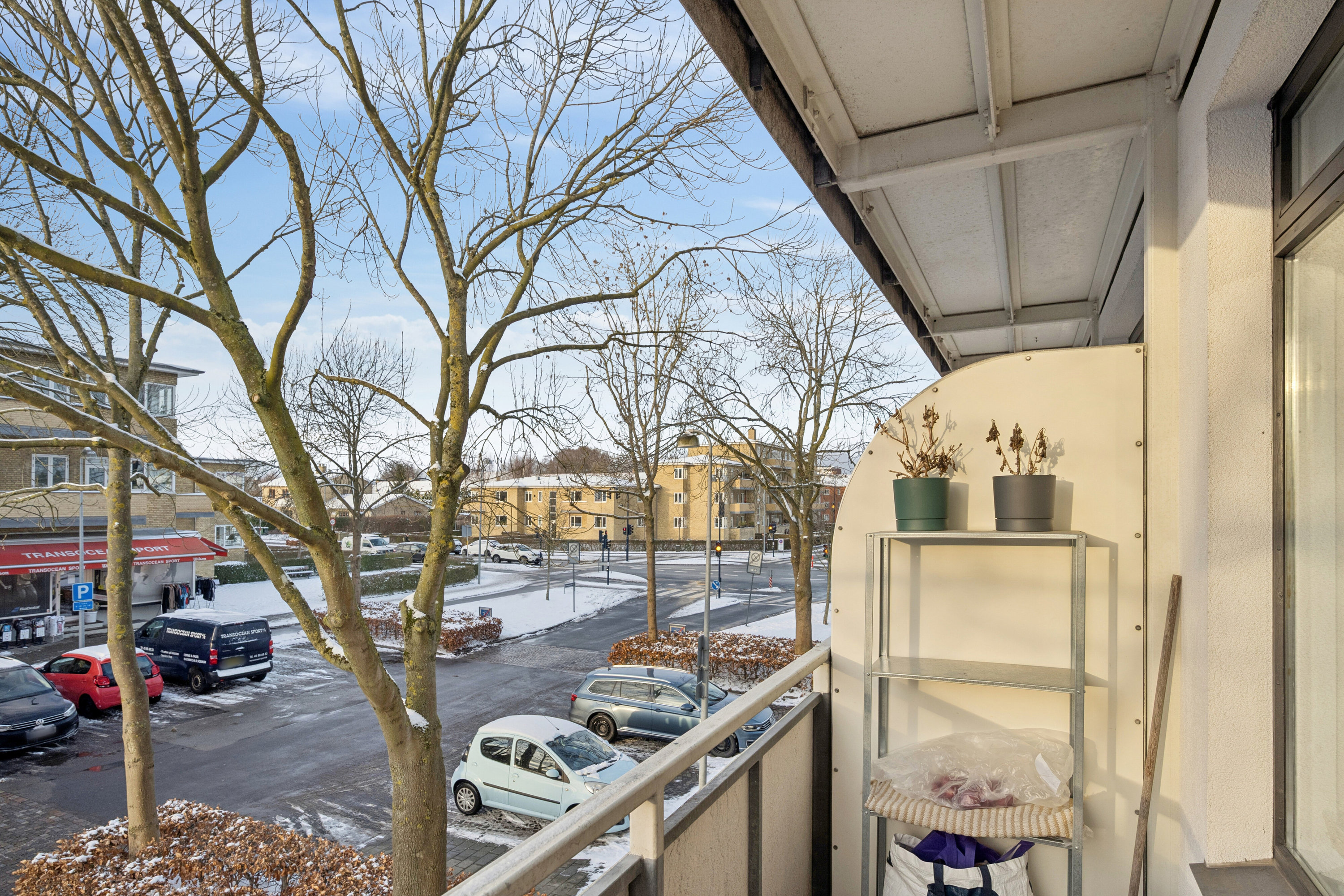 Fremhævet altan billede i fuldskærmstilstand. Billede af Ulrikkenborg Alle 39, 1. tv., 2800 Kongens Lyngby