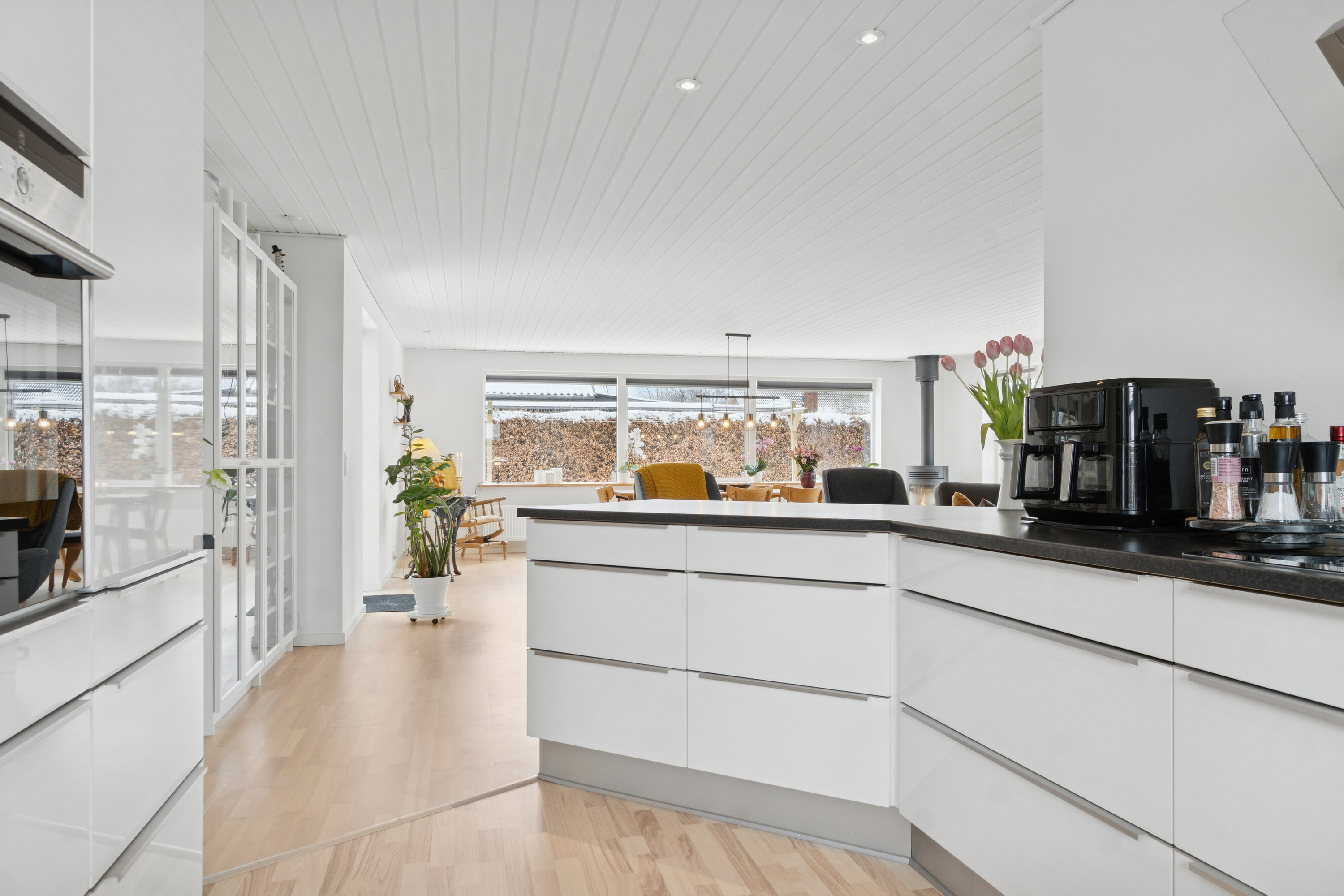 Fremhævet køkken billede i fuldskærmstilstand. Billede af Rolighedsvej 7, 4070 Kirke Hyllinge