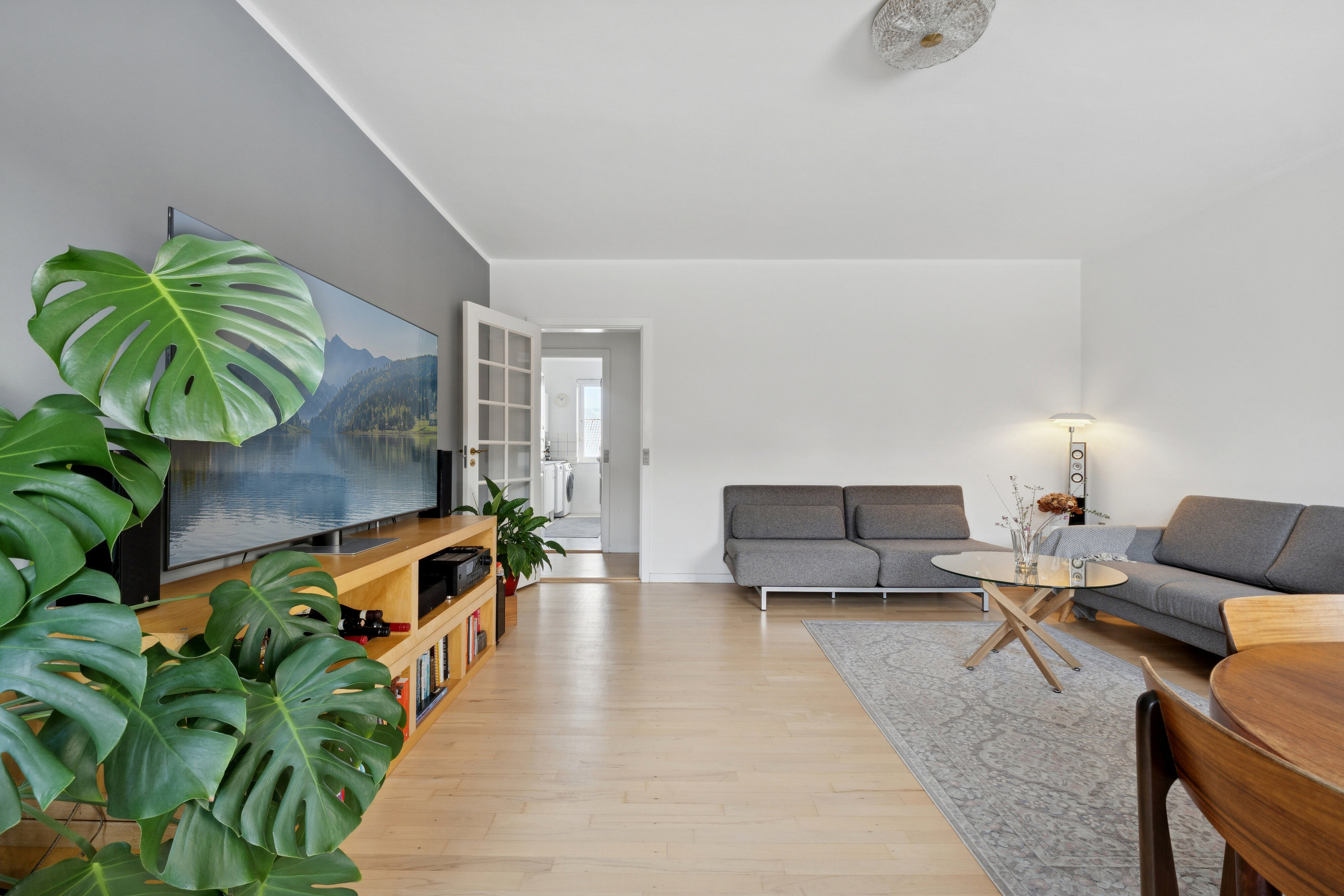 Fremhævet stue billede i fuldskærmstilstand. Billede af Voldumvej 65, 1. tv., 2610 Rødovre