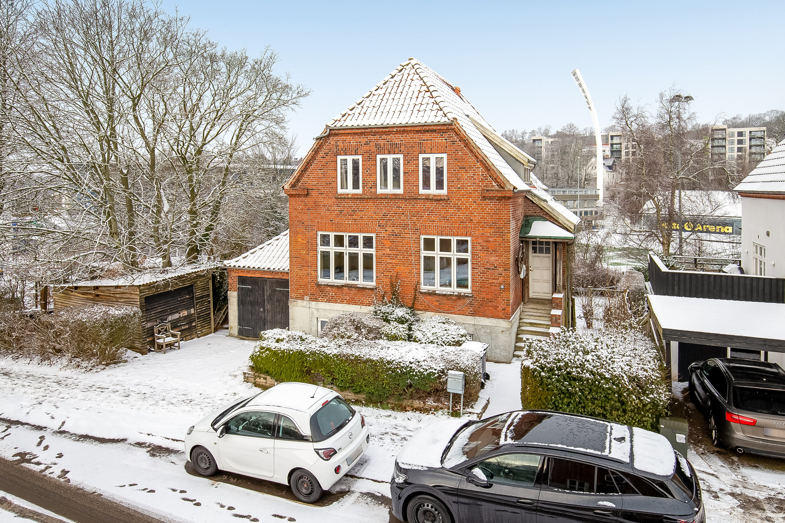 Fremhævet mastefoto billede i fuldskærmstilstand. Billede af Marcus Alle 28, 6000 Kolding