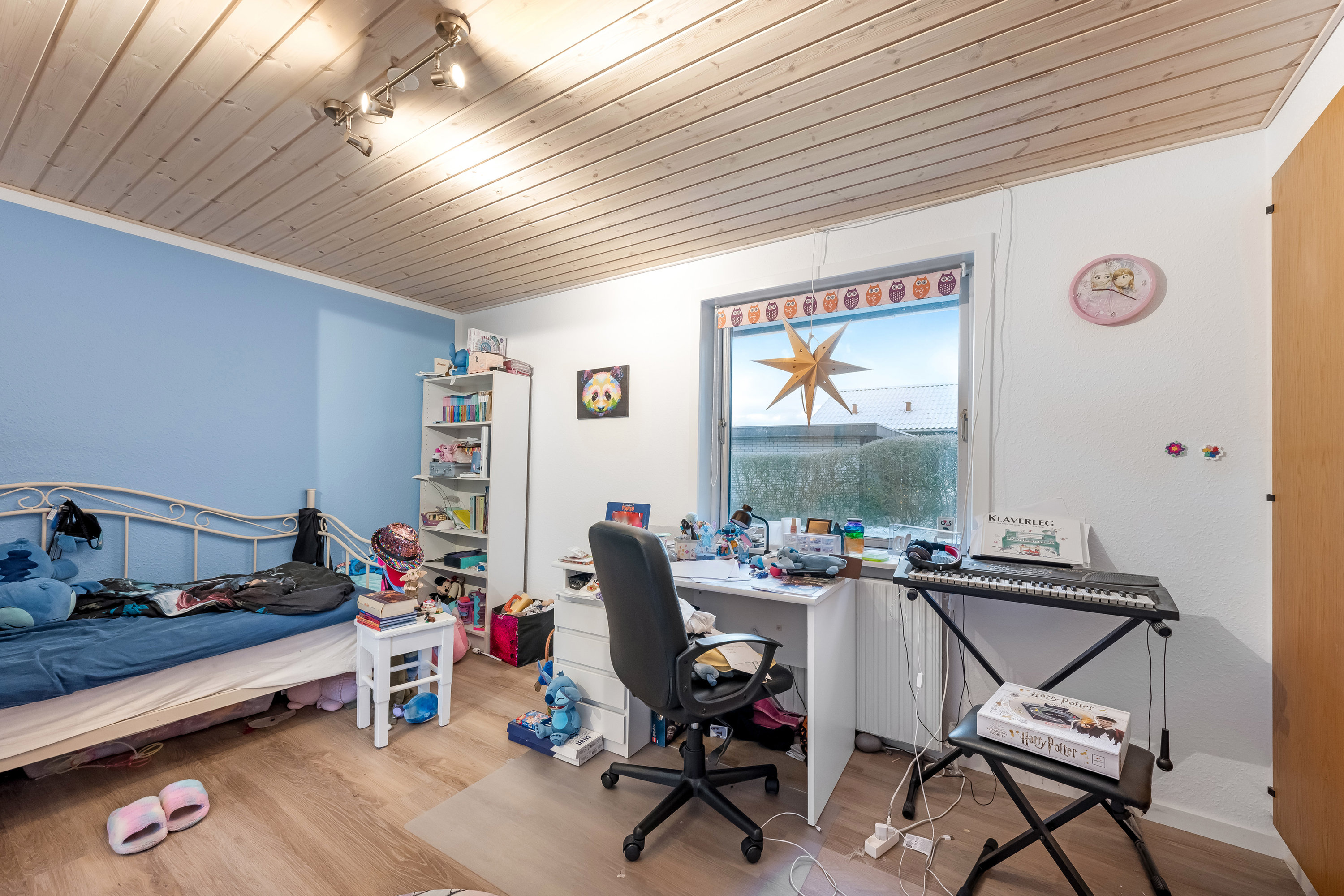 Fremhævet værelse billede i fuldskærmstilstand. Billede af Spurven 11, 6920 Videbæk