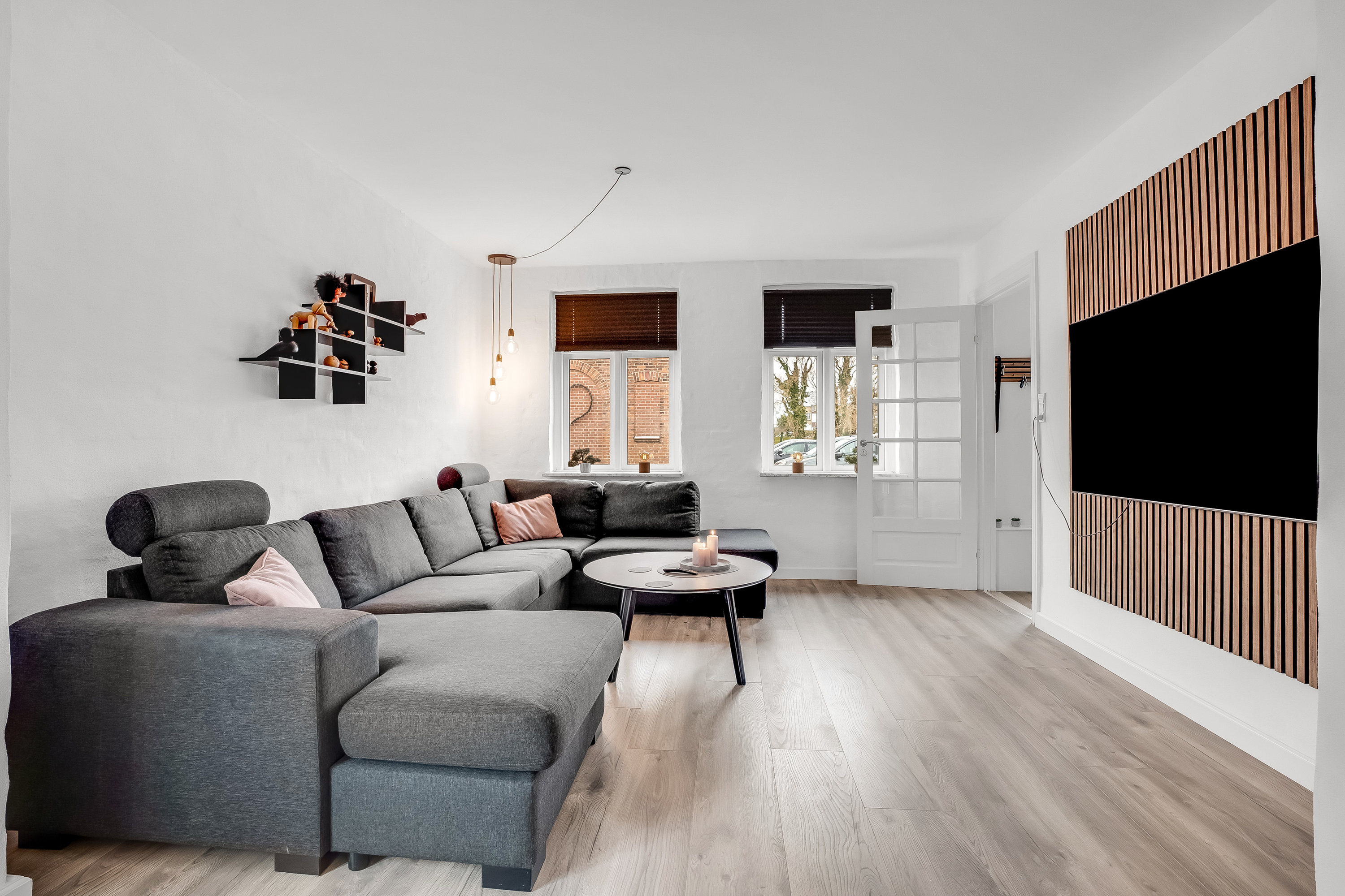 Fremhævet stue billede i fuldskærmstilstand. Billede af Museumsgade 39, 4930 Maribo