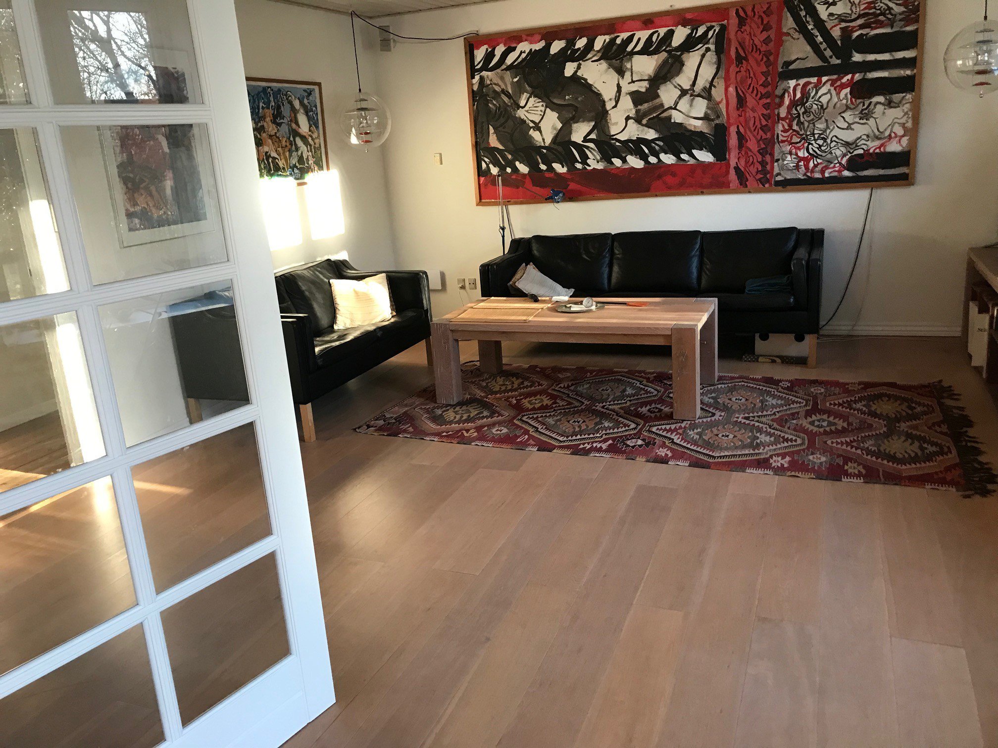 Fremhævet stue billede i fuldskærmstilstand. Billede af Holbækgårdvej 2, Revsø, 6070 Christiansfeld