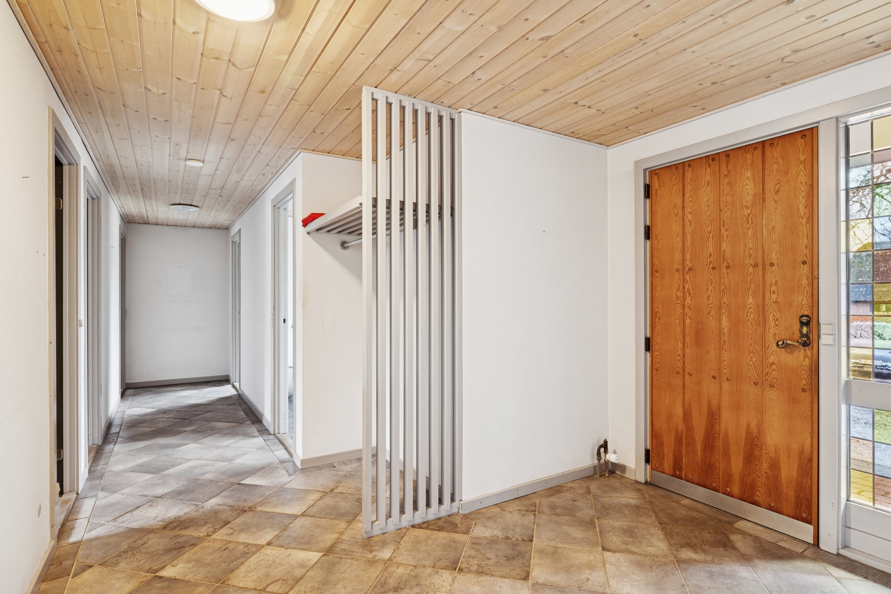 Fremhævet hall billede i fuldskærmstilstand. Billede af Løvelbrovej 12, Pederstrup, 8830 Tjele