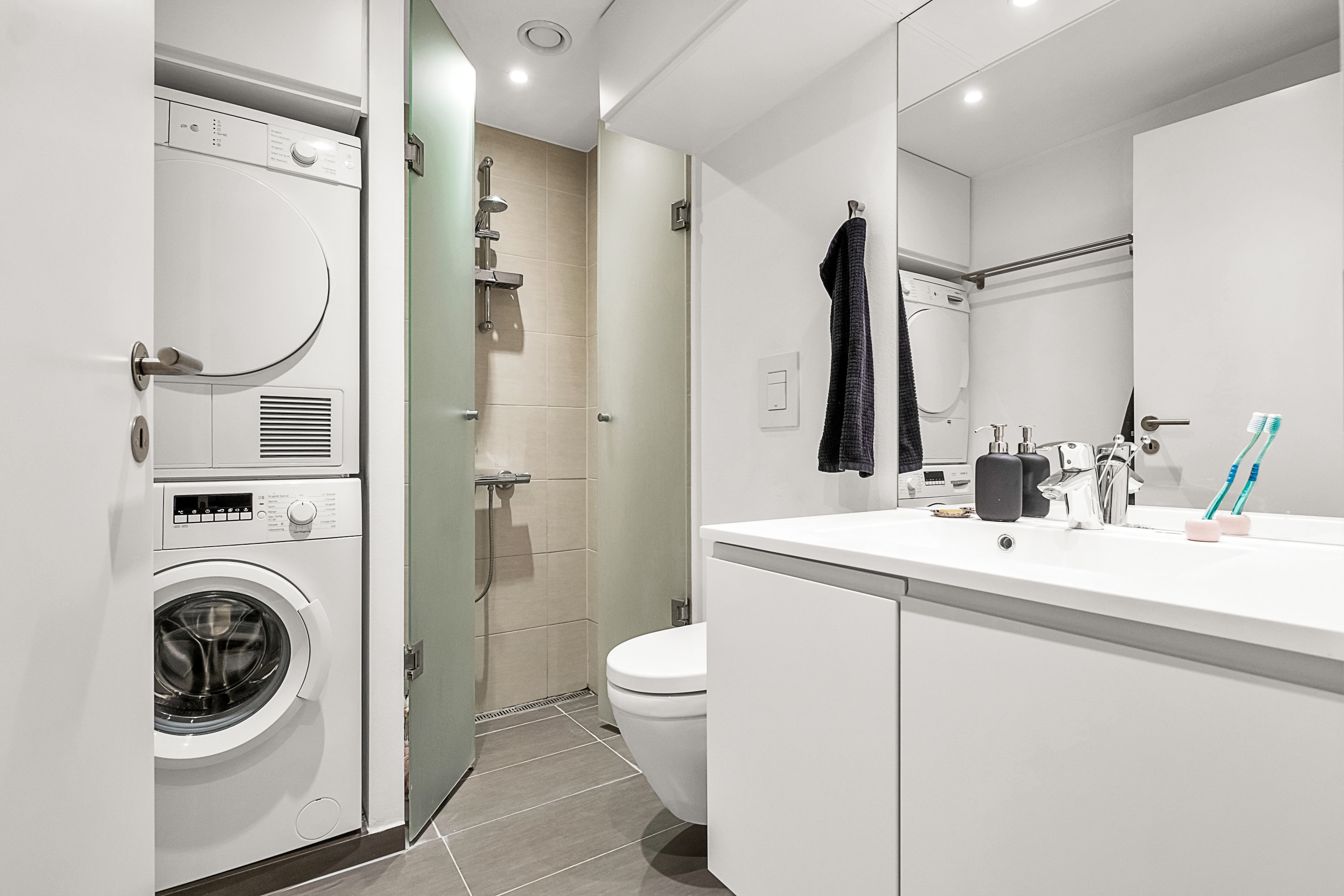 Fremhævet badeværelse billede i fuldskærmstilstand. Billede af Ceresbyen 37, st.. 3., 8000 Aarhus C