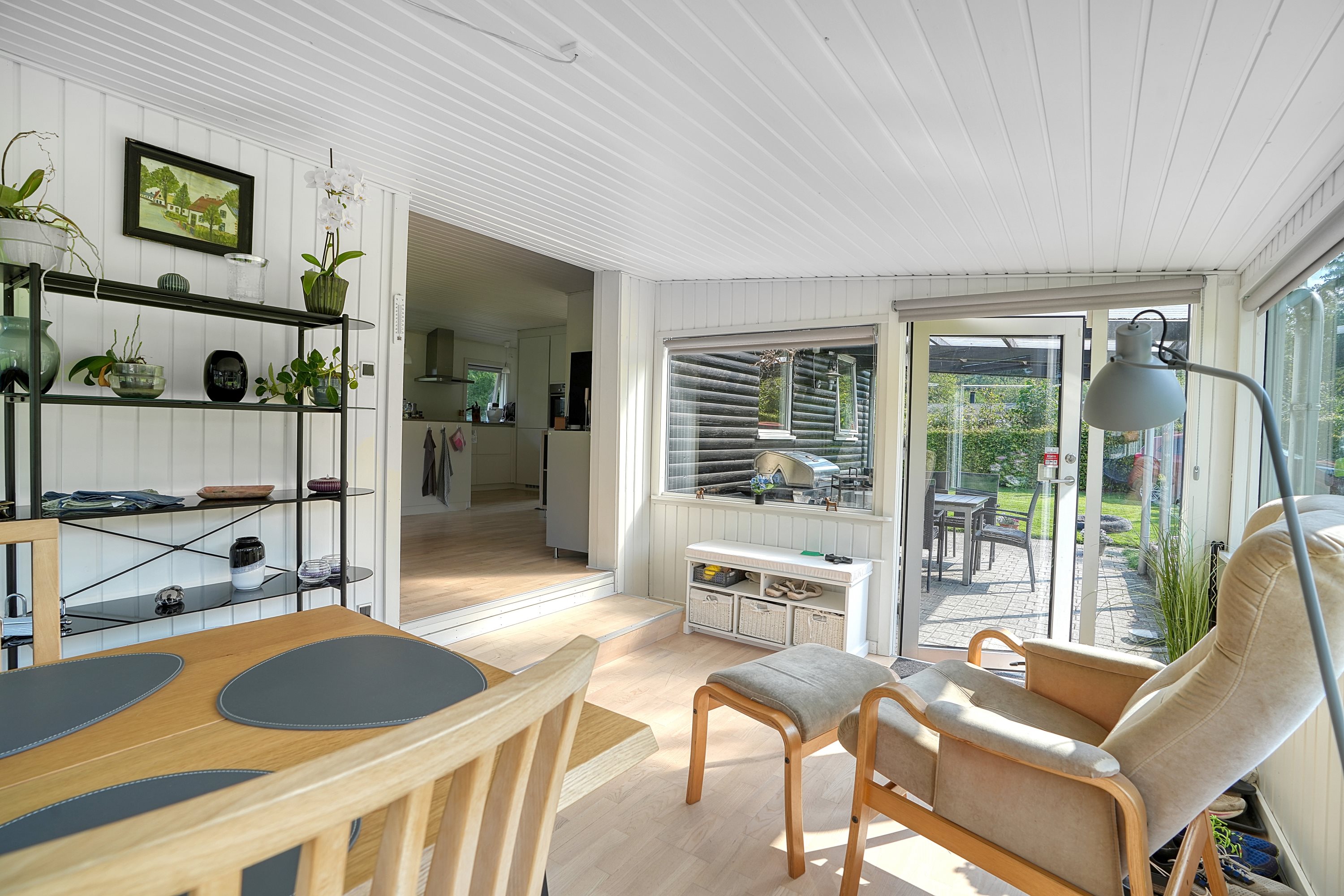 Fremhævet stue billede i fuldskærmstilstand. Billede af Åsvinget 16, 3120 Dronningmølle