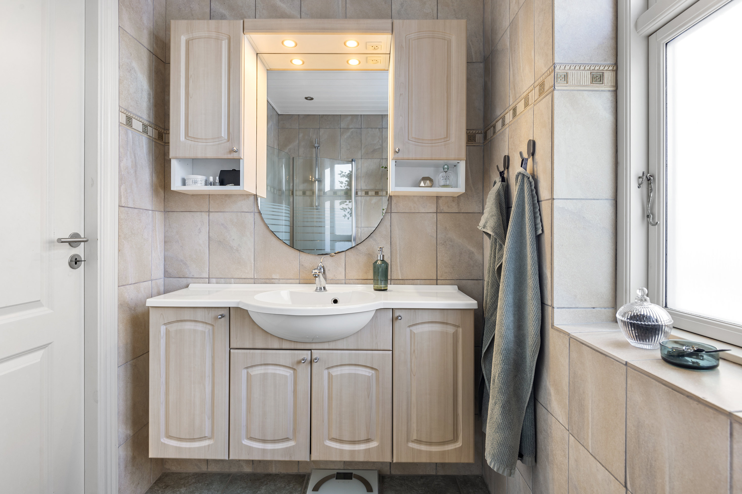 Fremhævet badeværelse billede i fuldskærmstilstand. Billede af Jyllandsgade 48, Haverslev, 9610 Nørager