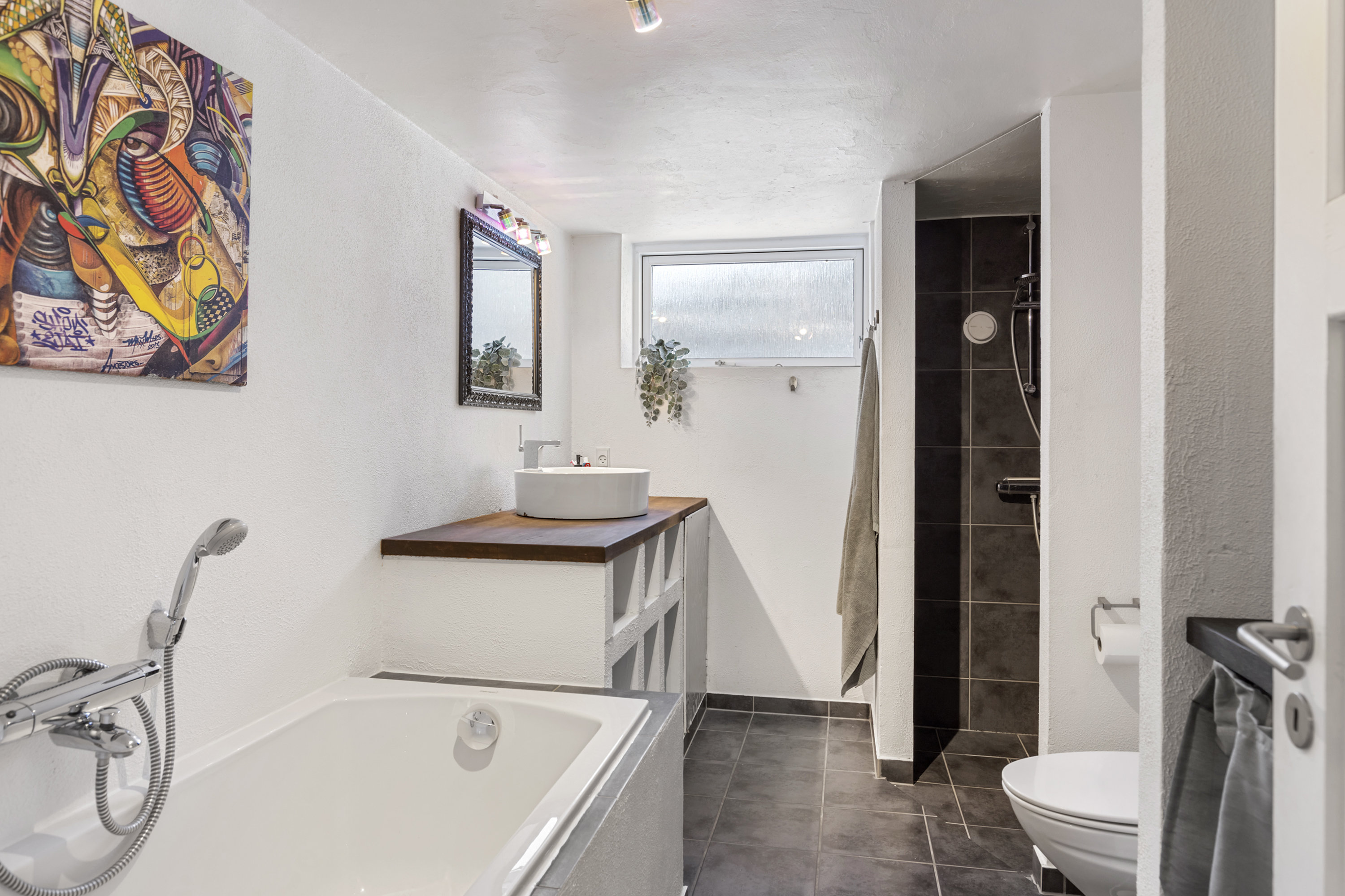 Fremhævet badeværelse billede i fuldskærmstilstand. Billede af Jyllandsgade 48, Haverslev, 9610 Nørager