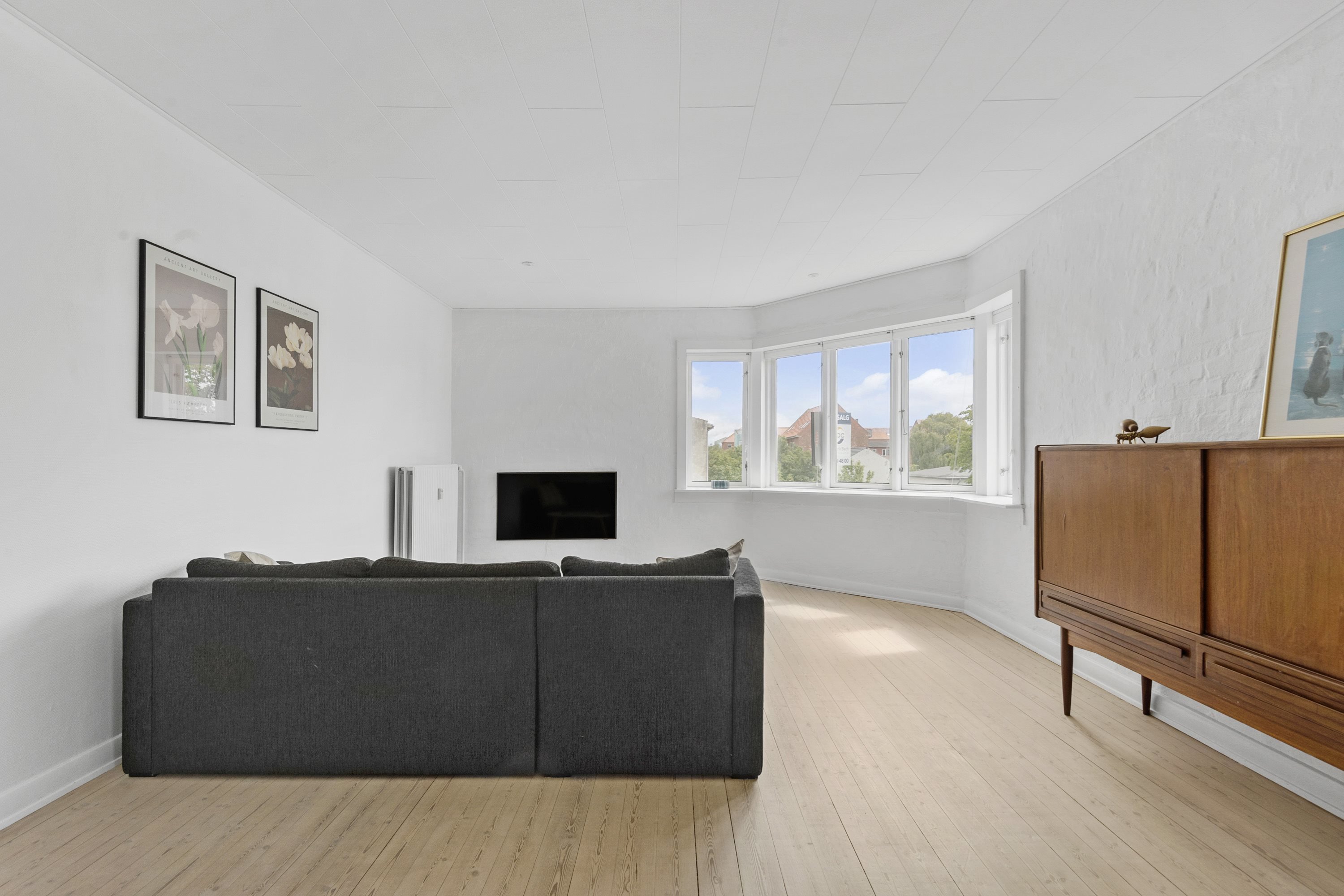 Fremhævet  billede i fuldskærmstilstand. Billede af Kronprinsensgade 88, 2. tv., 6700 Esbjerg