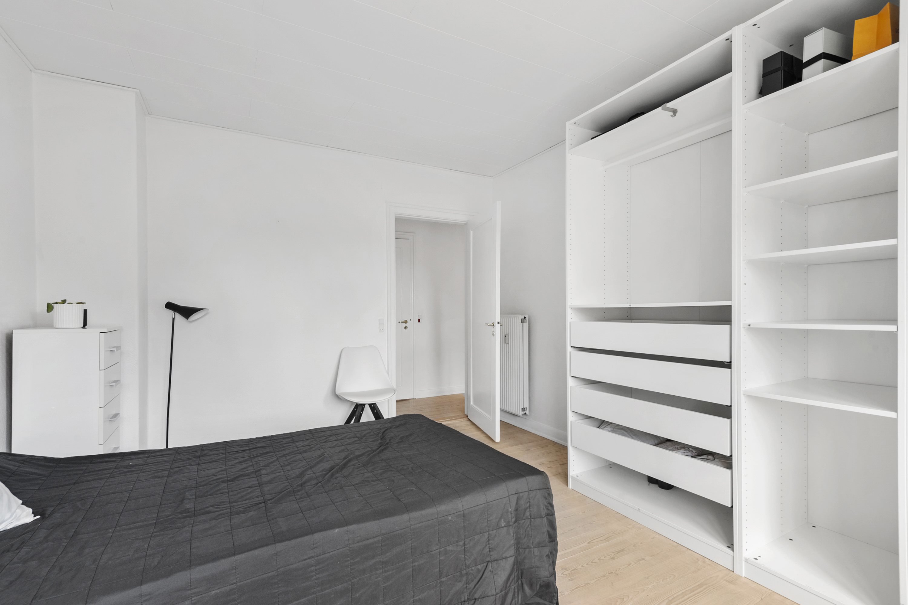 Fremhævet  billede i fuldskærmstilstand. Billede af Kronprinsensgade 88, 2. tv., 6700 Esbjerg