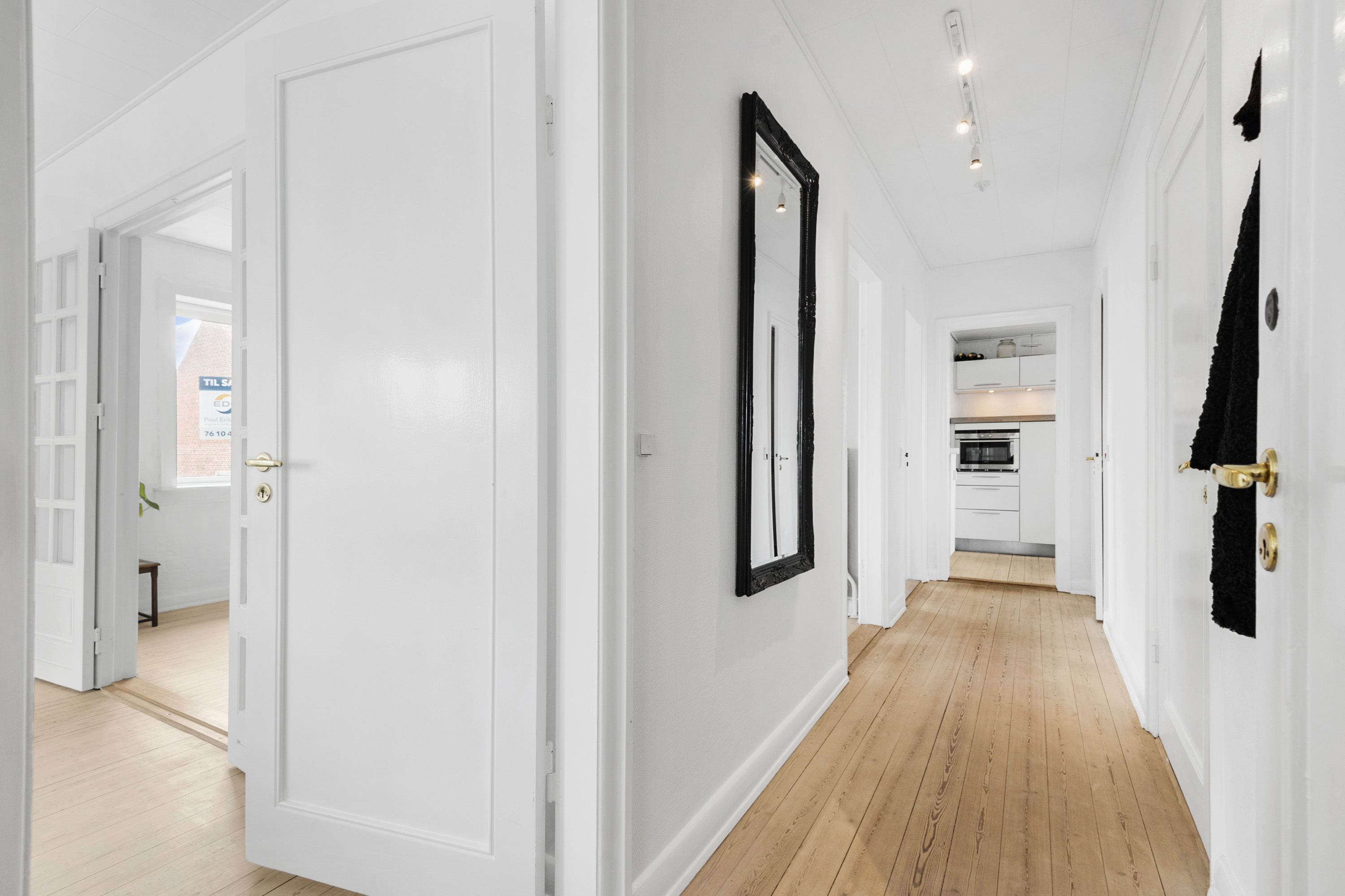 Fremhævet  billede i fuldskærmstilstand. Billede af Kronprinsensgade 88, 2. tv., 6700 Esbjerg