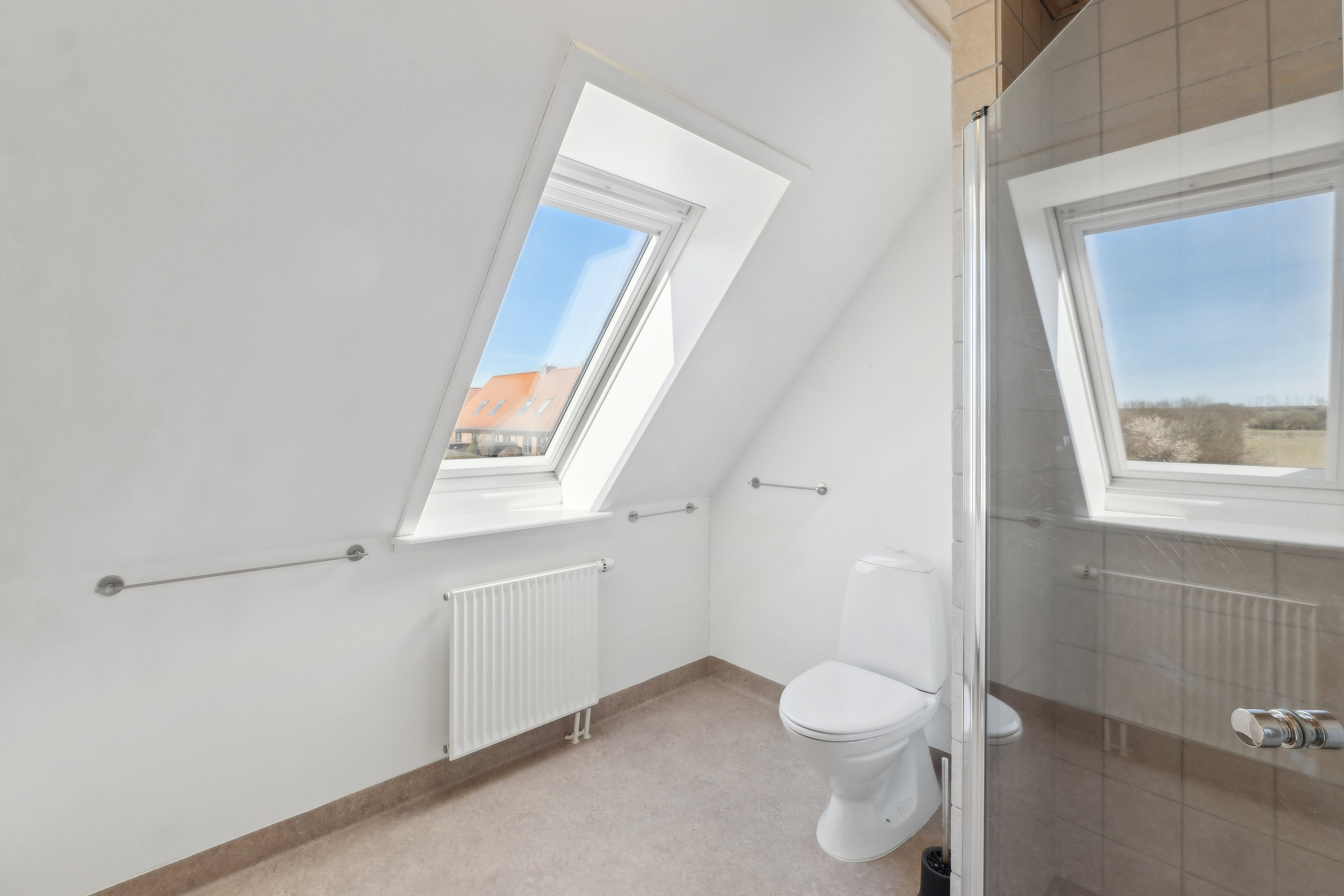 Fremhævet  billede i fuldskærmstilstand. Billede af Kroghsgaardvej 1, Øster Uttrup , 9220 Aalborg Øst