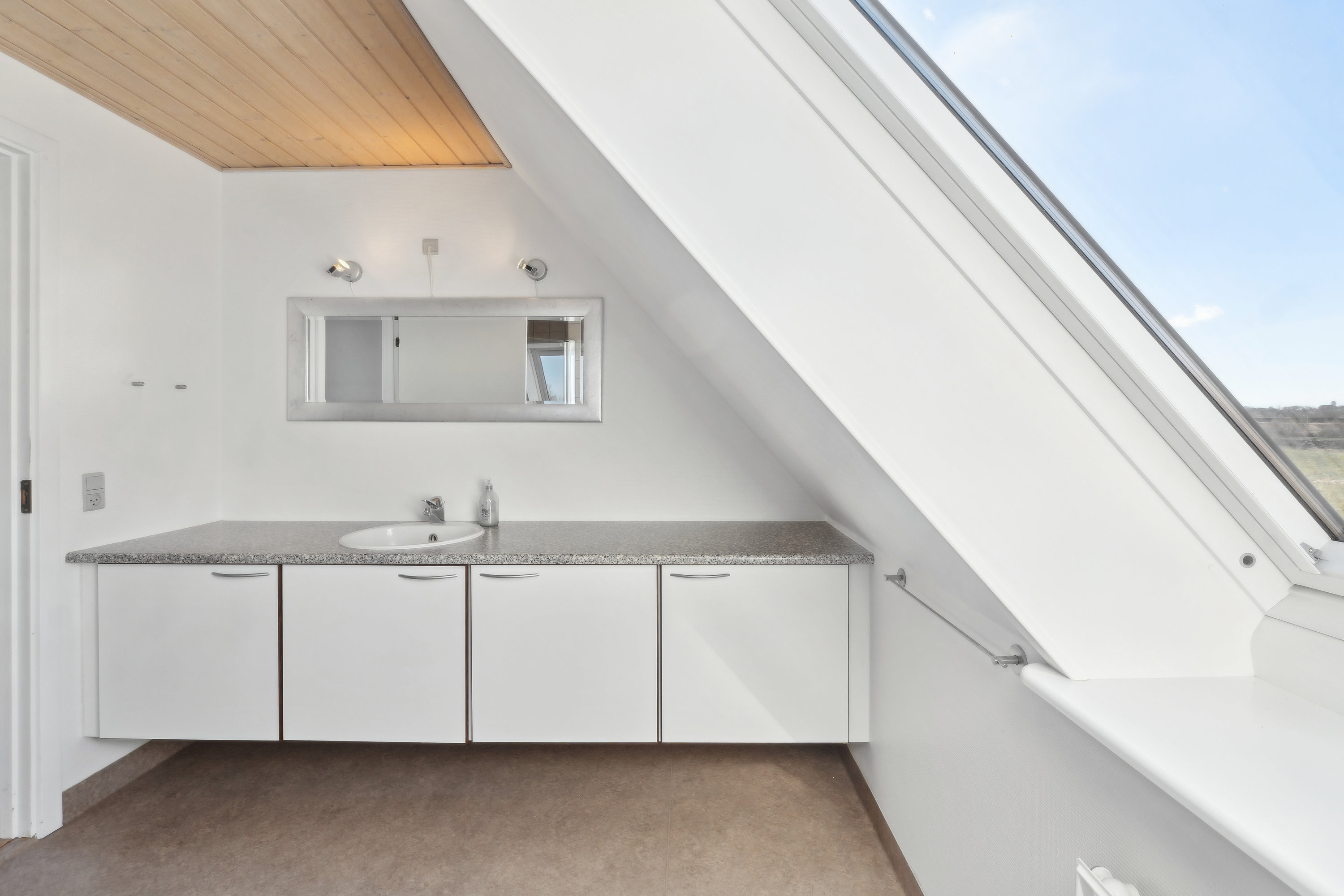 Fremhævet  billede i fuldskærmstilstand. Billede af Kroghsgaardvej 1, Øster Uttrup , 9220 Aalborg Øst