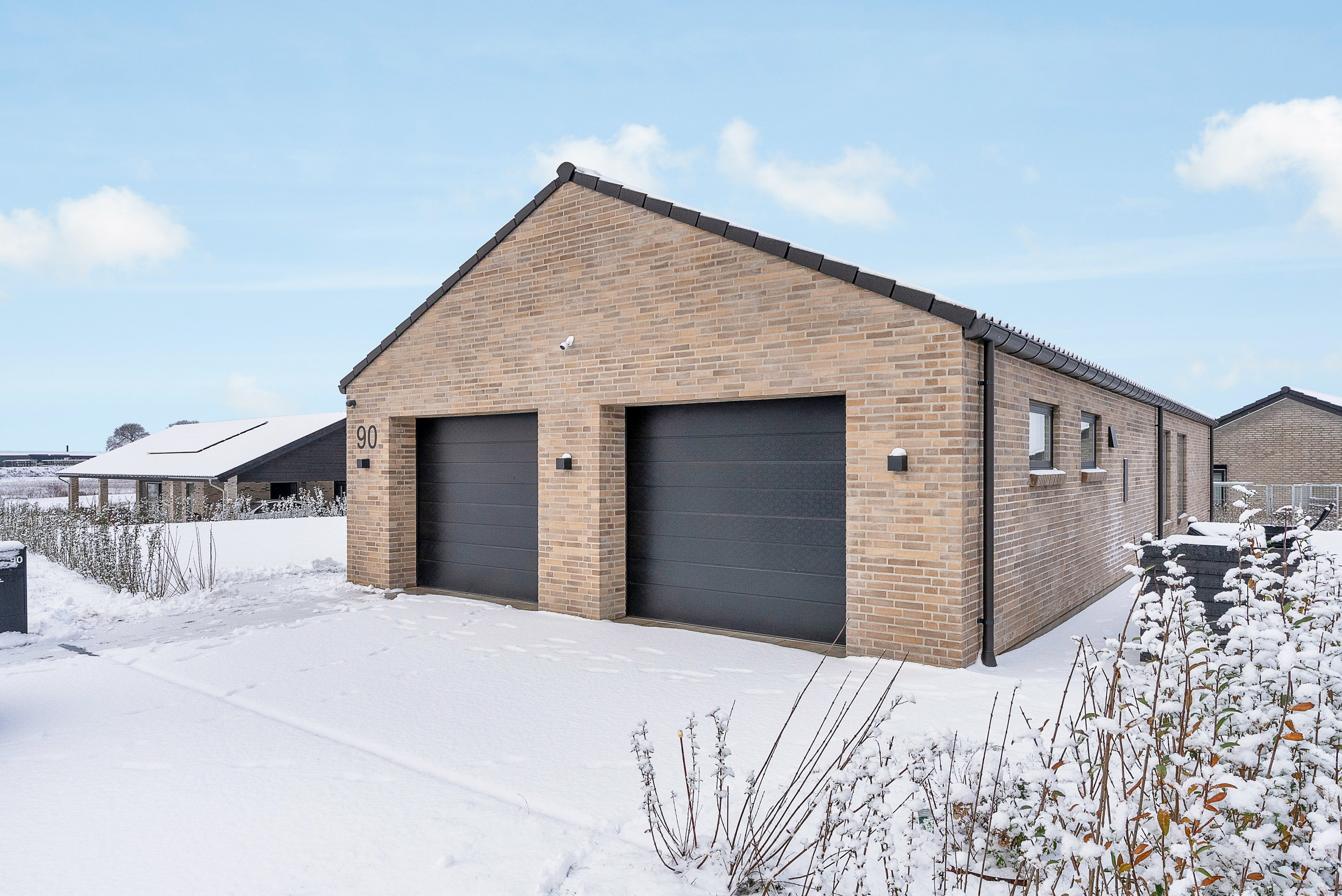 Fremhævet facade billede i fuldskærmstilstand. Billede af Fuglsang Allé 90, 7000 Fredericia