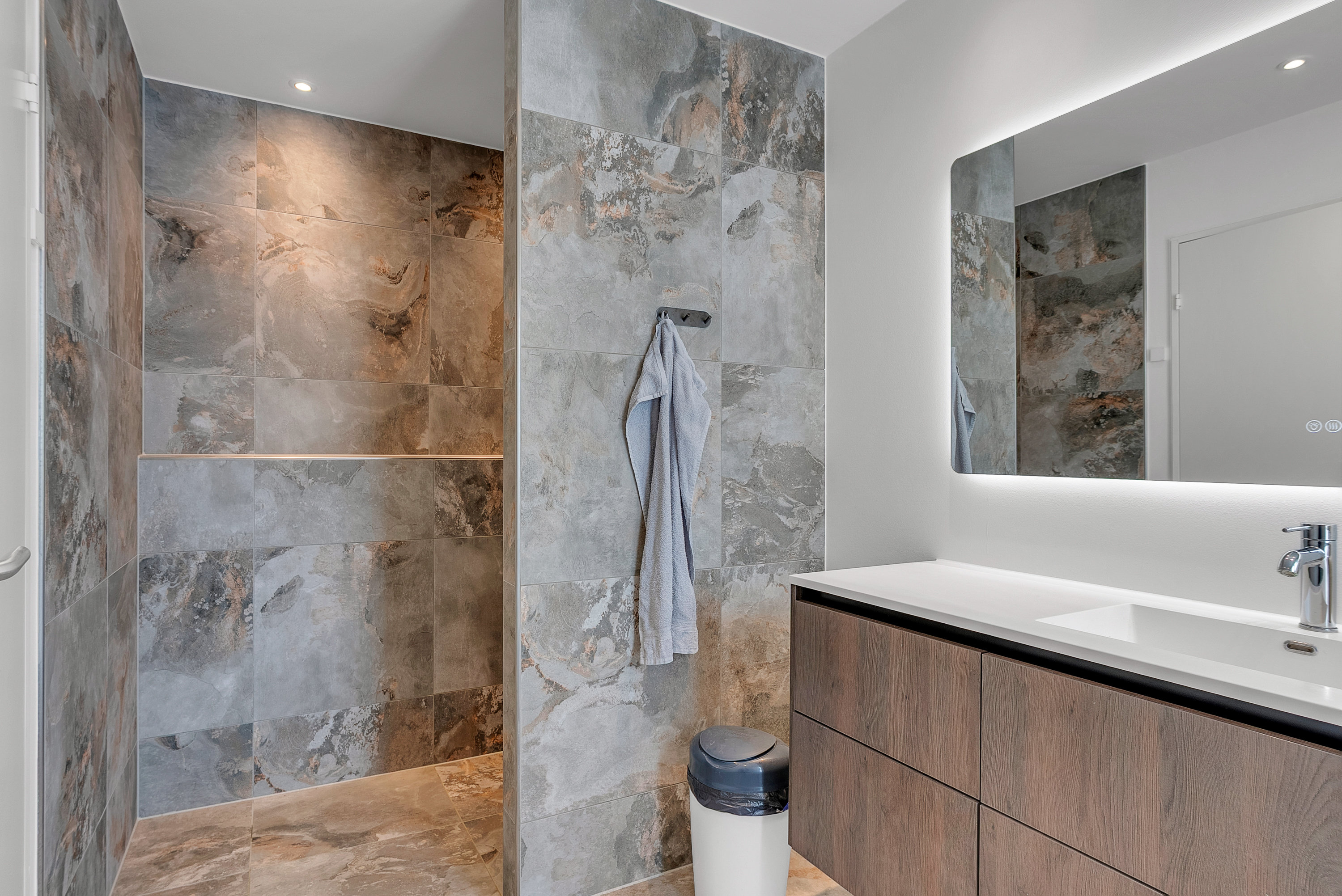 Fremhævet badeværelse billede i fuldskærmstilstand. Billede af Fuglsang Allé 90, 7000 Fredericia