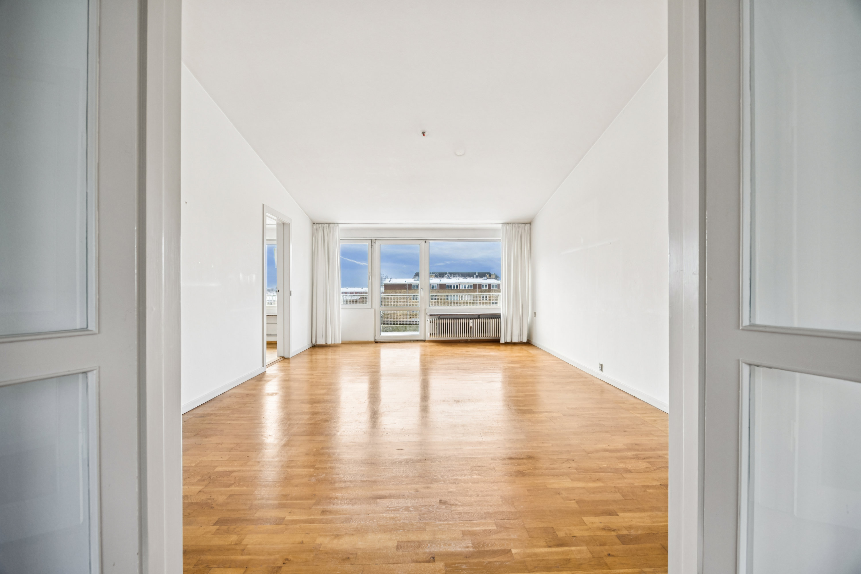 Fremhævet stue billede i fuldskærmstilstand. Billede af Roskildevej 100, 6. th., 2000 Frederiksberg