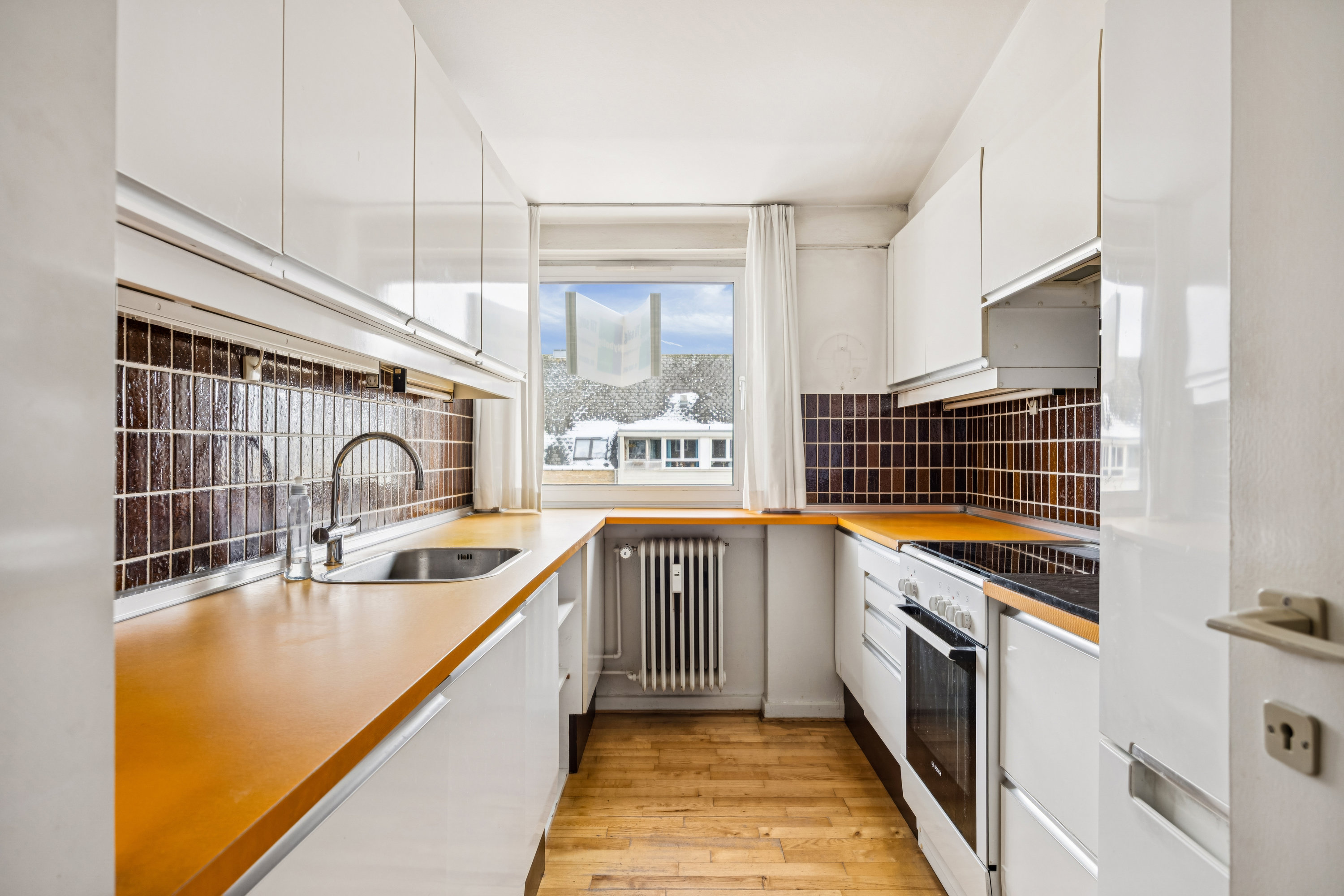 Fremhævet køkken billede i fuldskærmstilstand. Billede af Roskildevej 100, 6. th., 2000 Frederiksberg