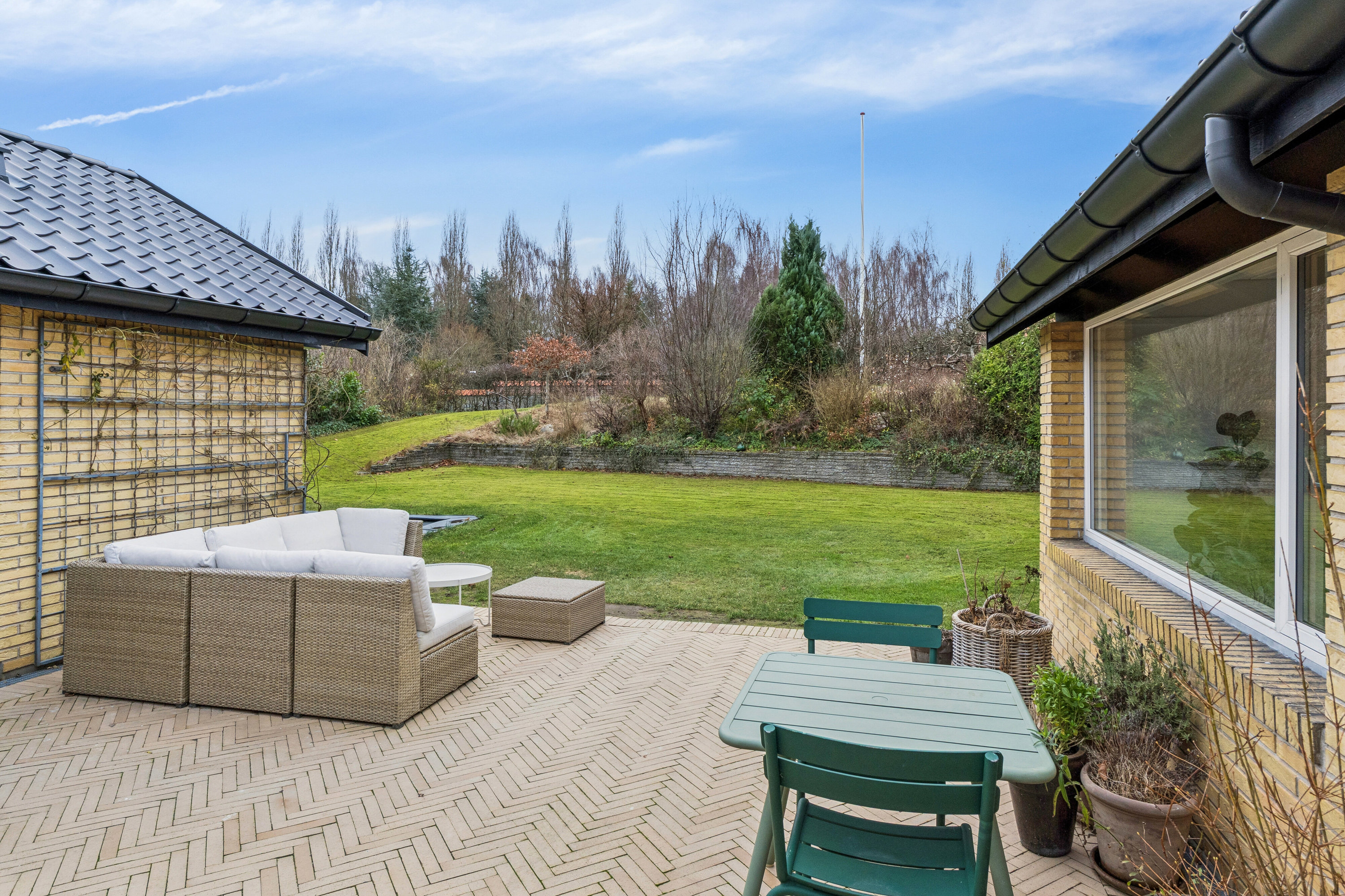 Fremhævet terrasse billede i fuldskærmstilstand. Billede af Dalsvinget 18, Skåde, 8270 Højbjerg