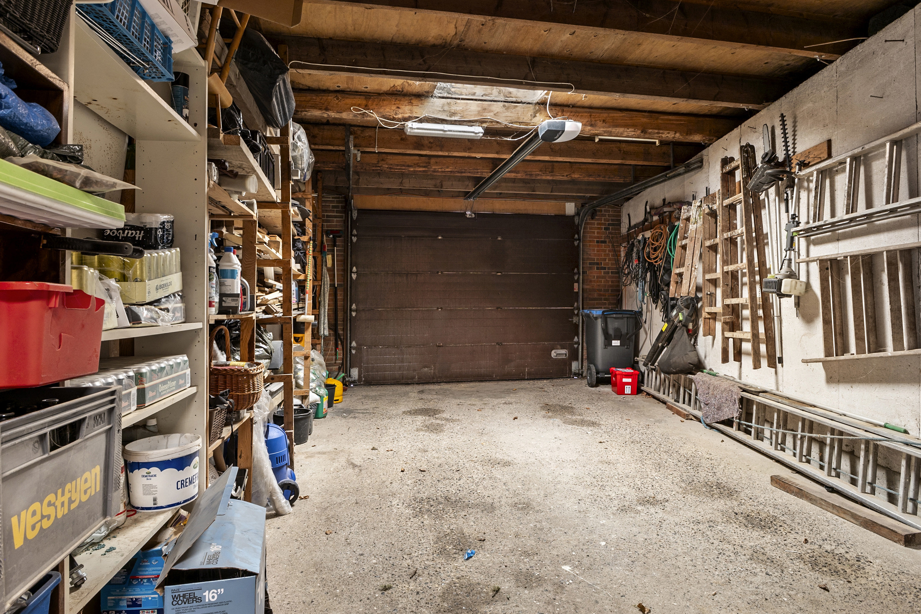 Fremhævet garage billede i fuldskærmstilstand. Billede af Skodborg Søndergade 9, 6630 Rødding