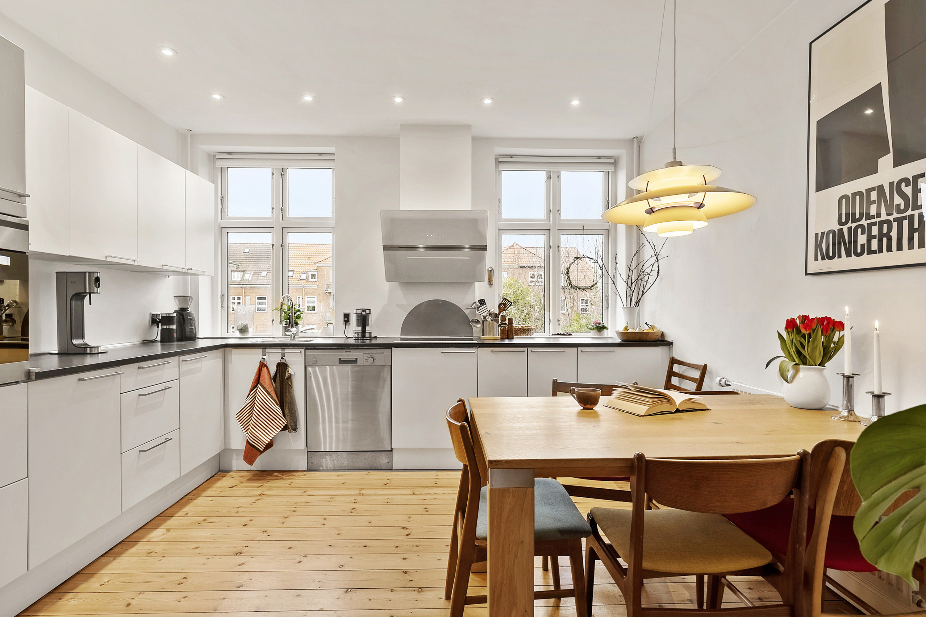 Fremhævet køkken billede i fuldskærmstilstand. Billede af Østervænget 3, 1., 5000 Odense C