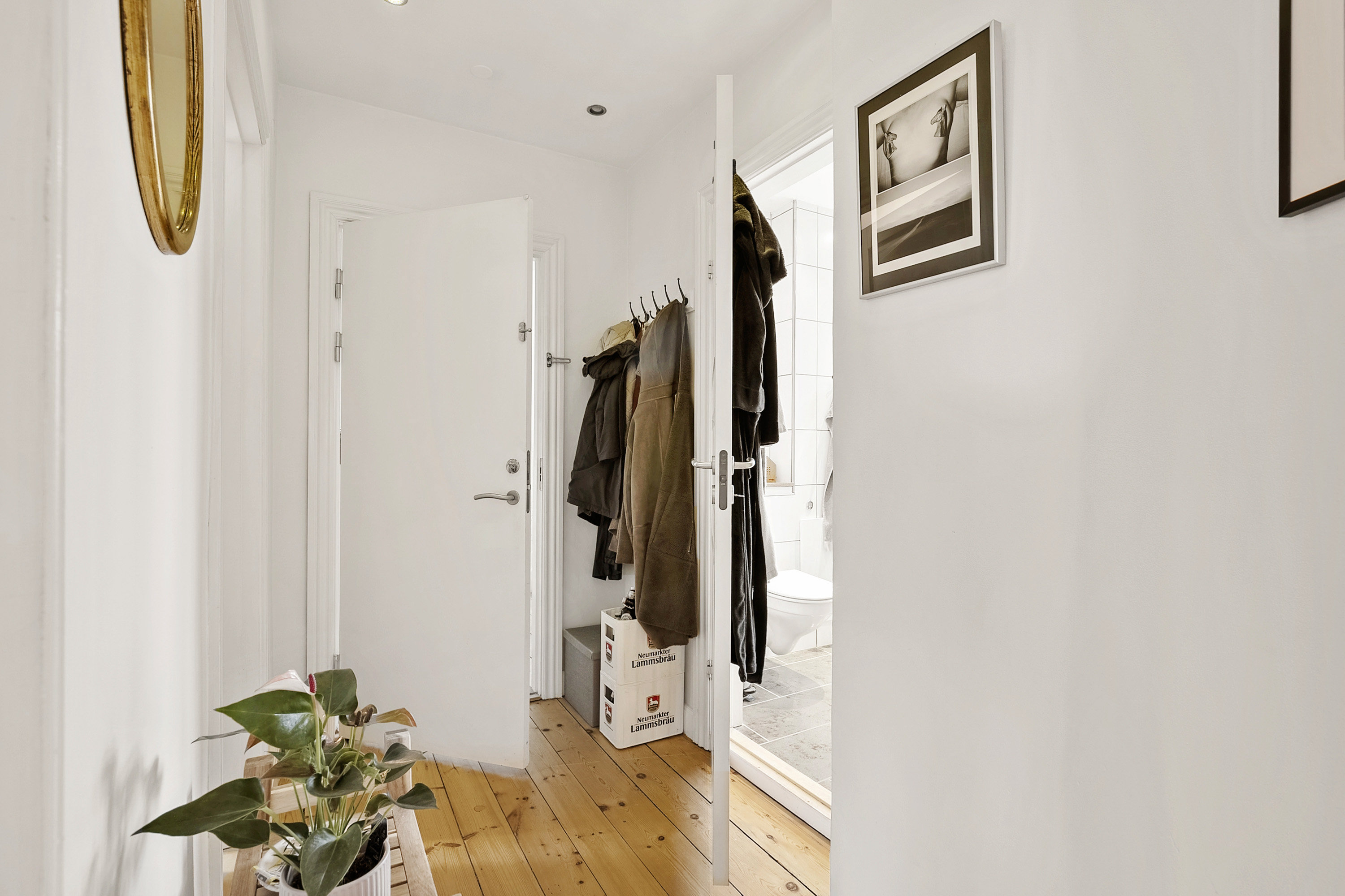 Fremhævet værelse billede i fuldskærmstilstand. Billede af Østervænget 3, 1., 5000 Odense C