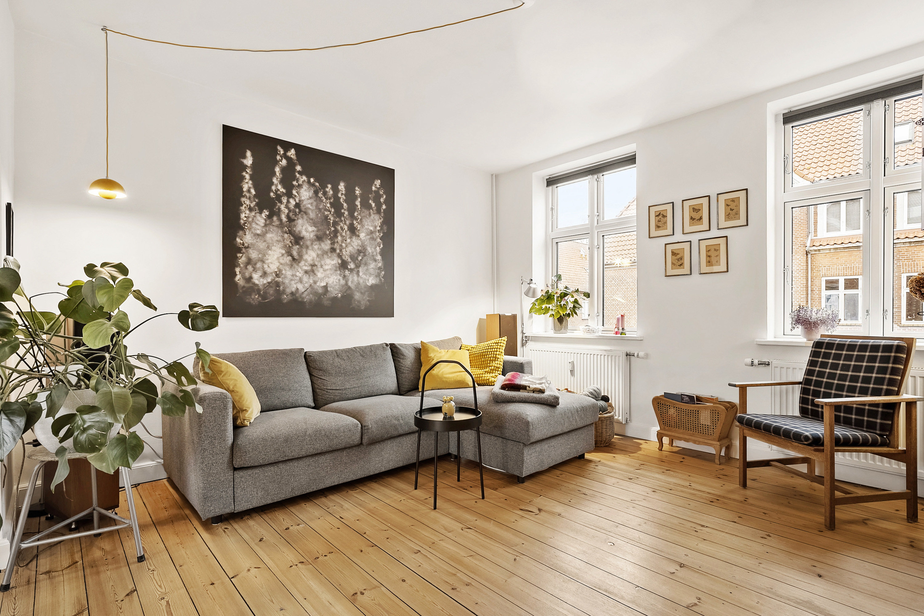 Fremhævet stue billede i fuldskærmstilstand. Billede af Østervænget 3, 1., 5000 Odense C