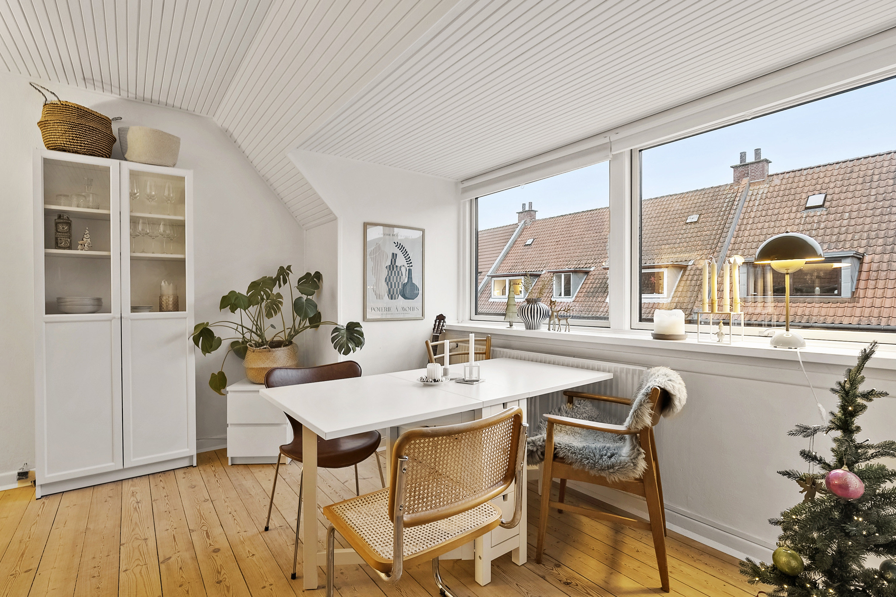 Miniaturebillede 1: spisestue. Billede af Nansensgade 19, 2. tv., 5000 Odense C