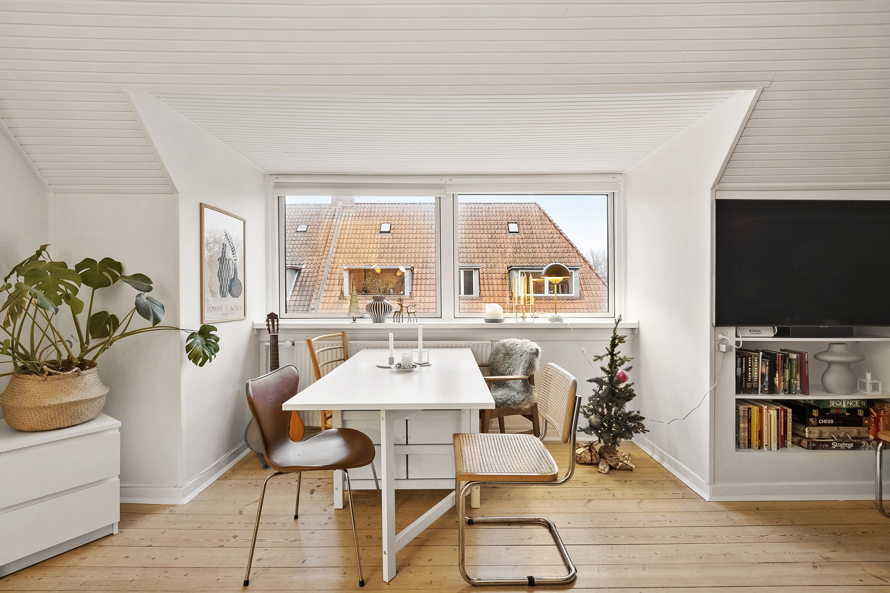 Fremhævet spisestue billede i fuldskærmstilstand. Billede af Nansensgade 19, 2. tv., 5000 Odense C