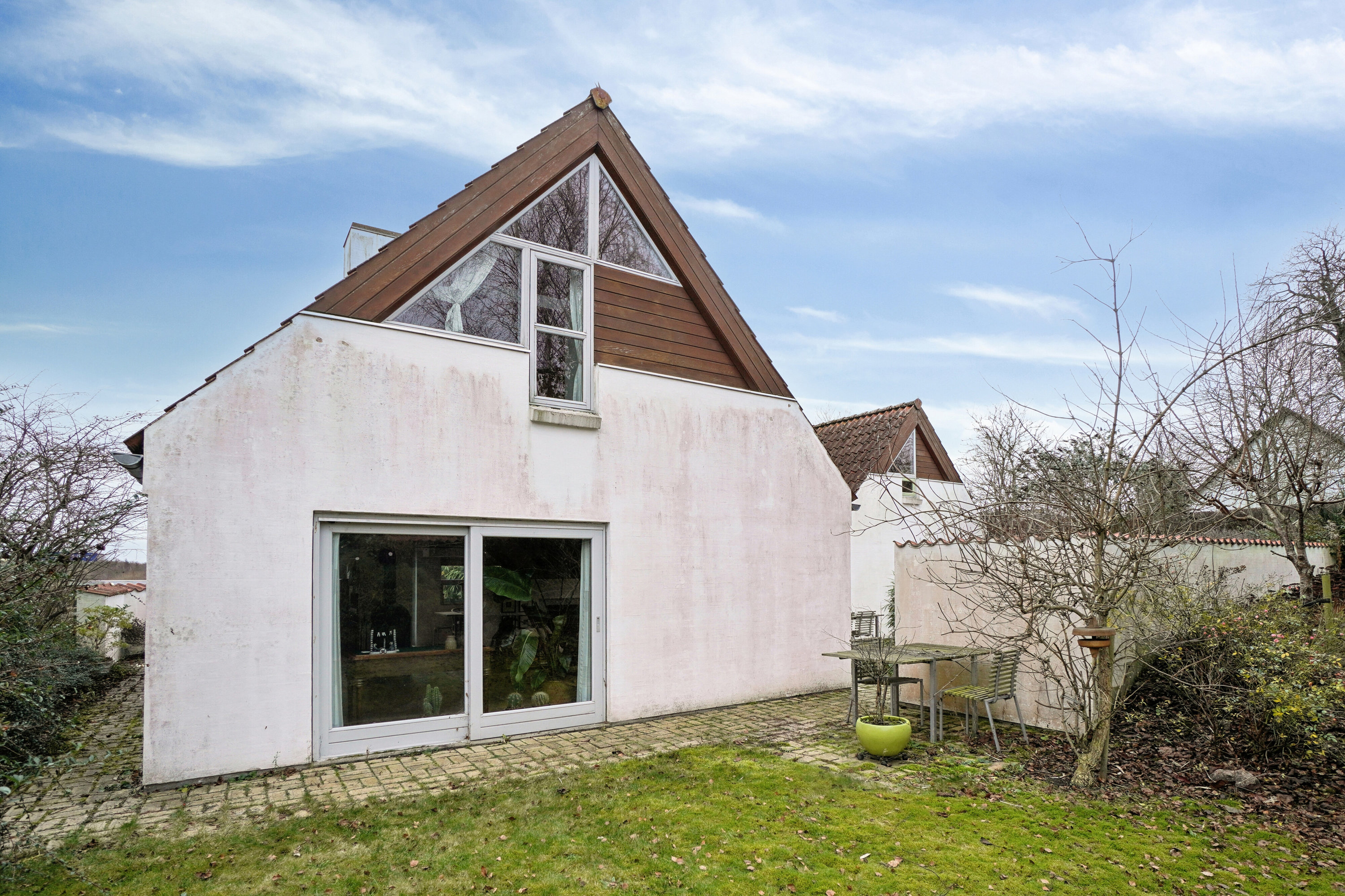 Fremhævet set fra haven billede i fuldskærmstilstand. Billede af Bredetvedvej 2, Bredetved, 4300 Holbæk