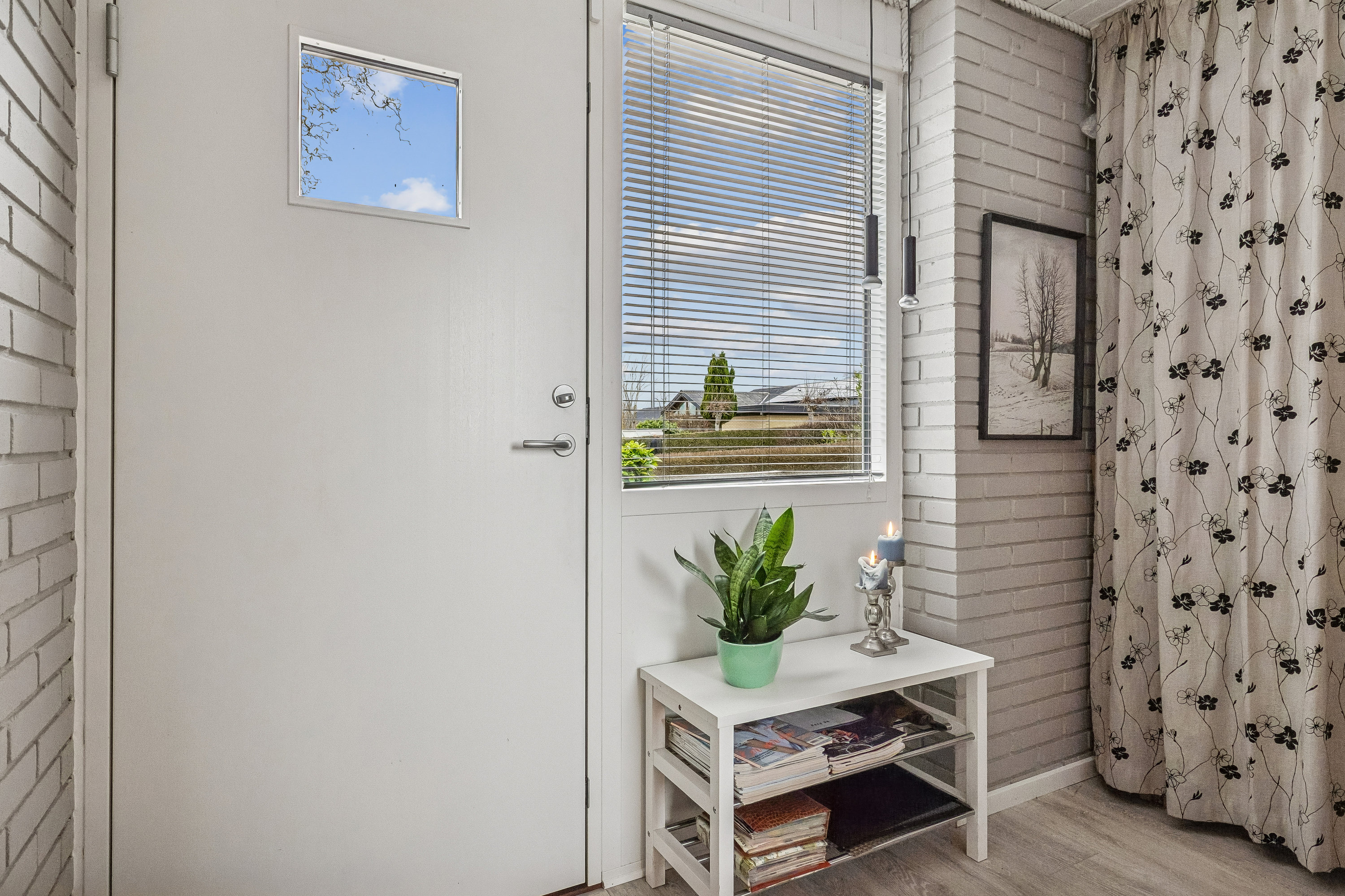 Fremhævet entré billede i fuldskærmstilstand. Billede af Sønderbækparken 7, Fruering, 8660 Skanderborg