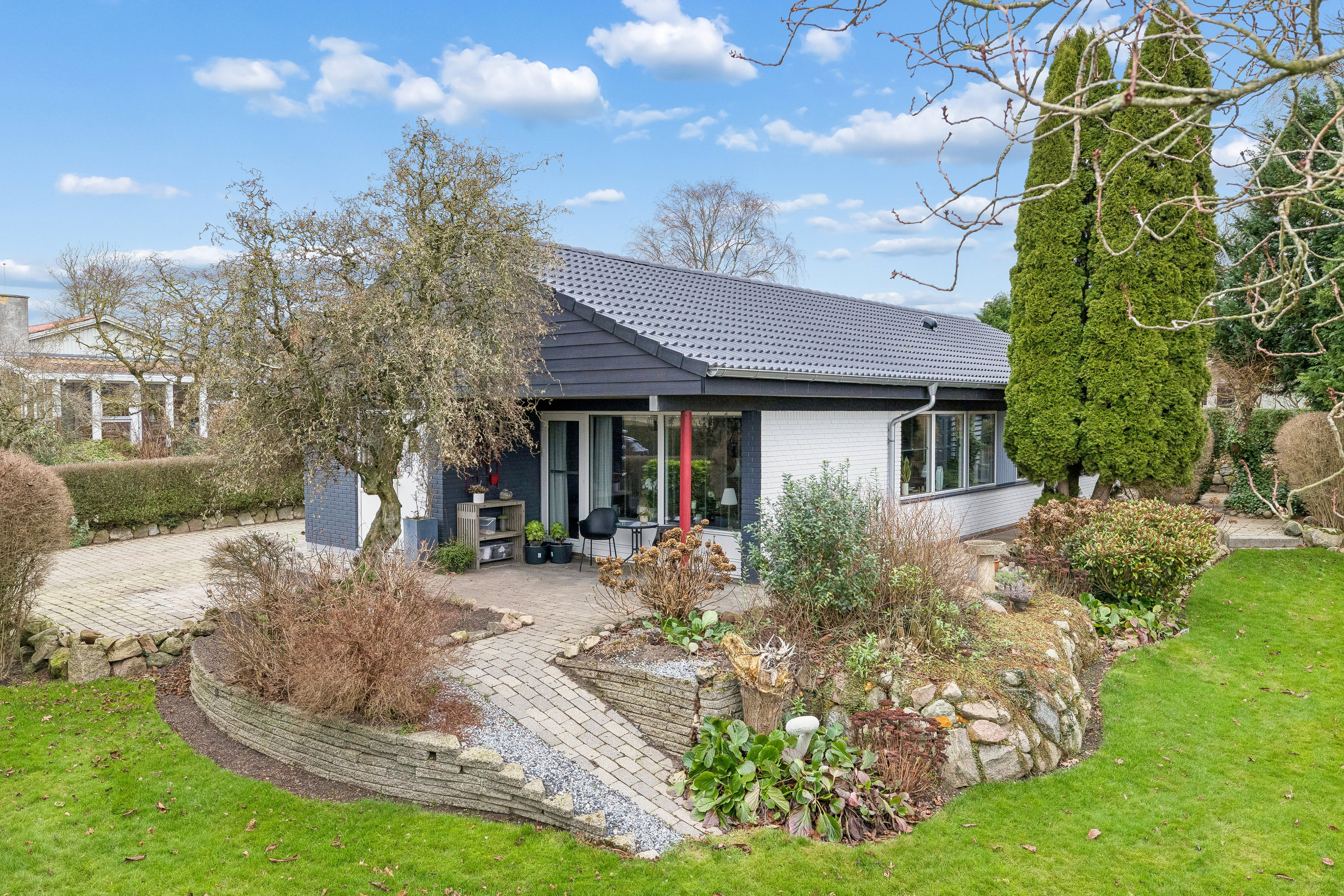 Miniaturebillede 1: ejendommen. Billede af Sønderbækparken 7, Fruering, 8660 Skanderborg