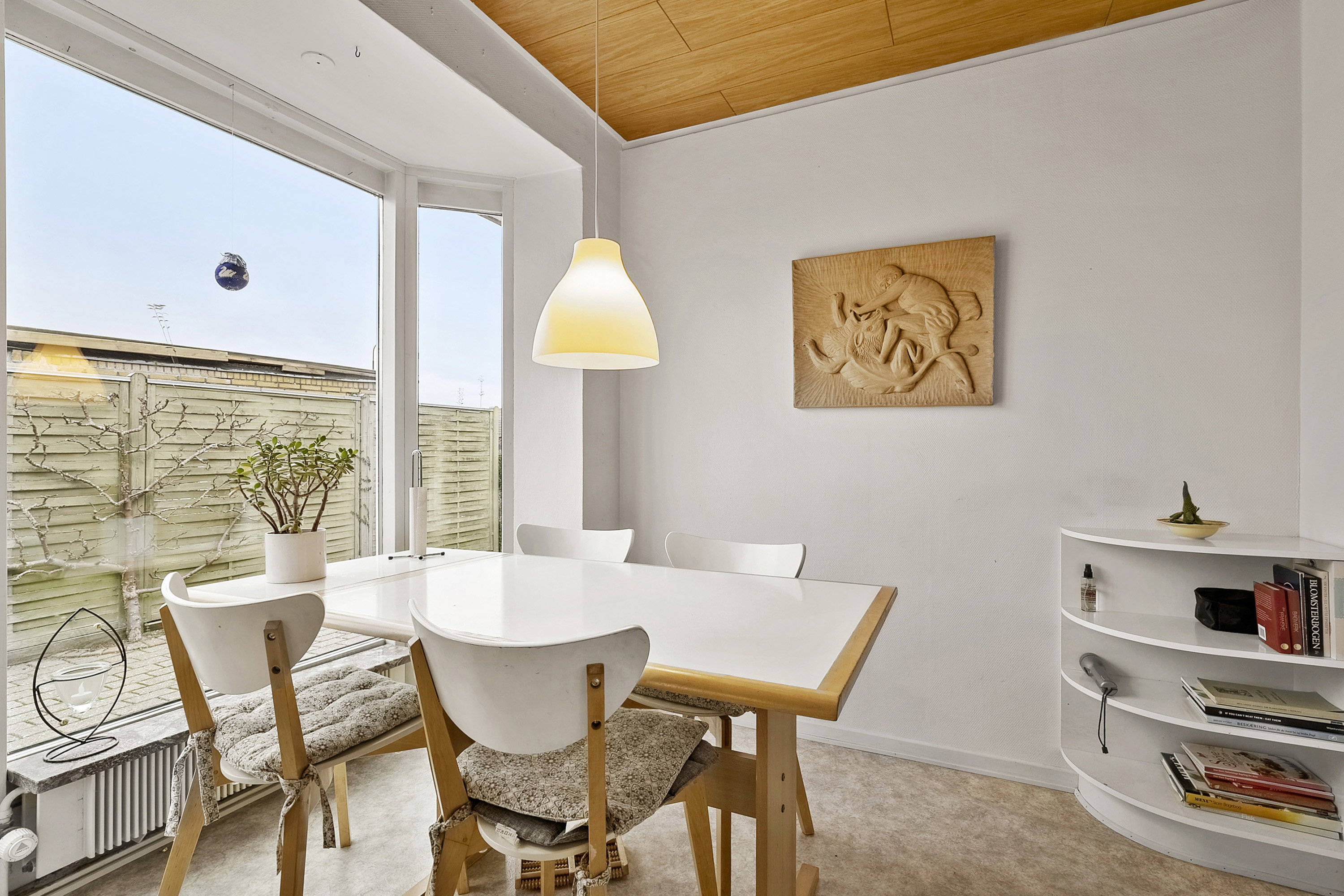 Fremhævet spiseplads billede i fuldskærmstilstand. Billede af Mellemhaverne 4, Bullerup, 5320 Agedrup