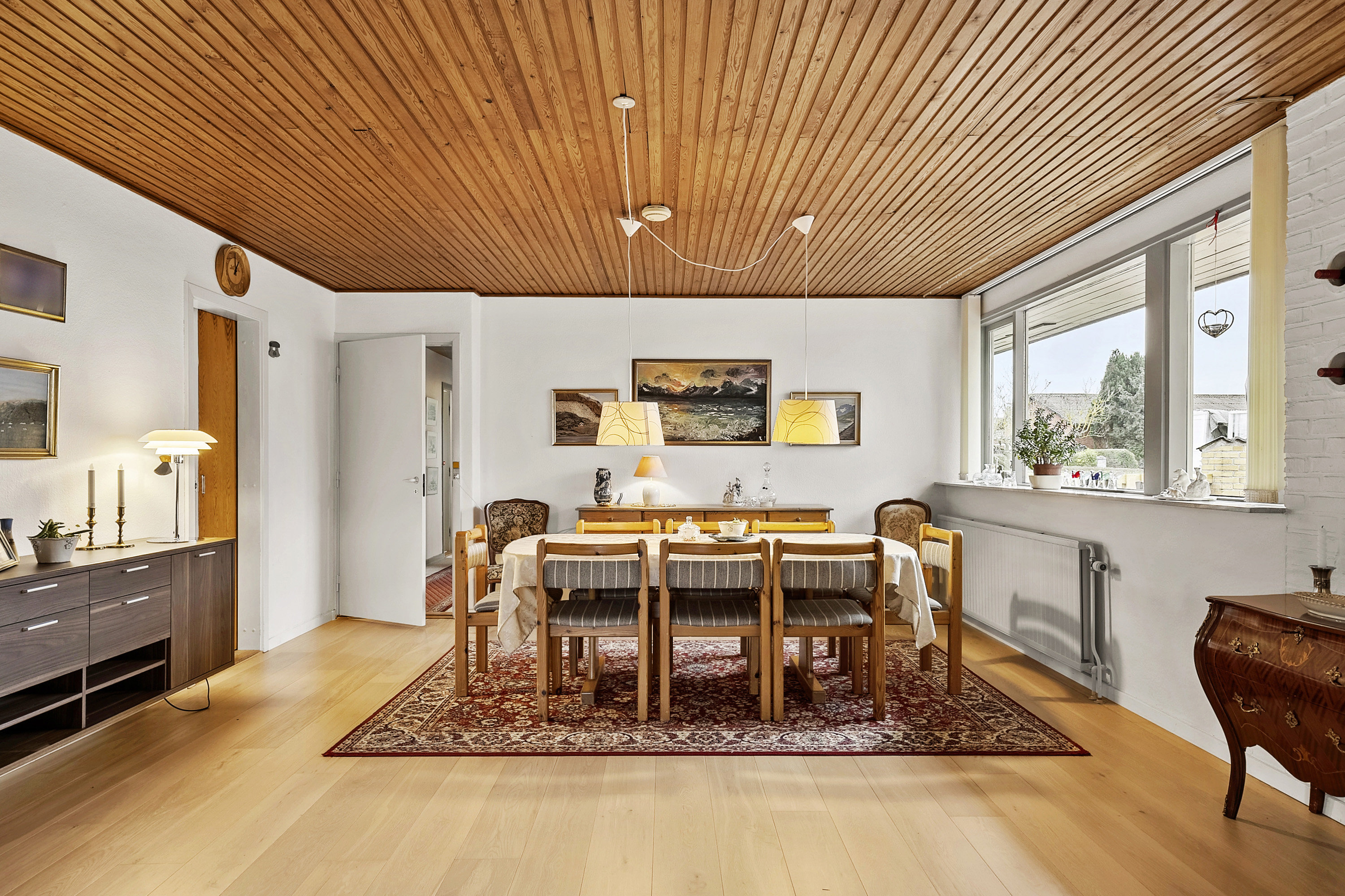 Fremhævet spisestue billede i fuldskærmstilstand. Billede af Mellemhaverne 4, Bullerup, 5320 Agedrup