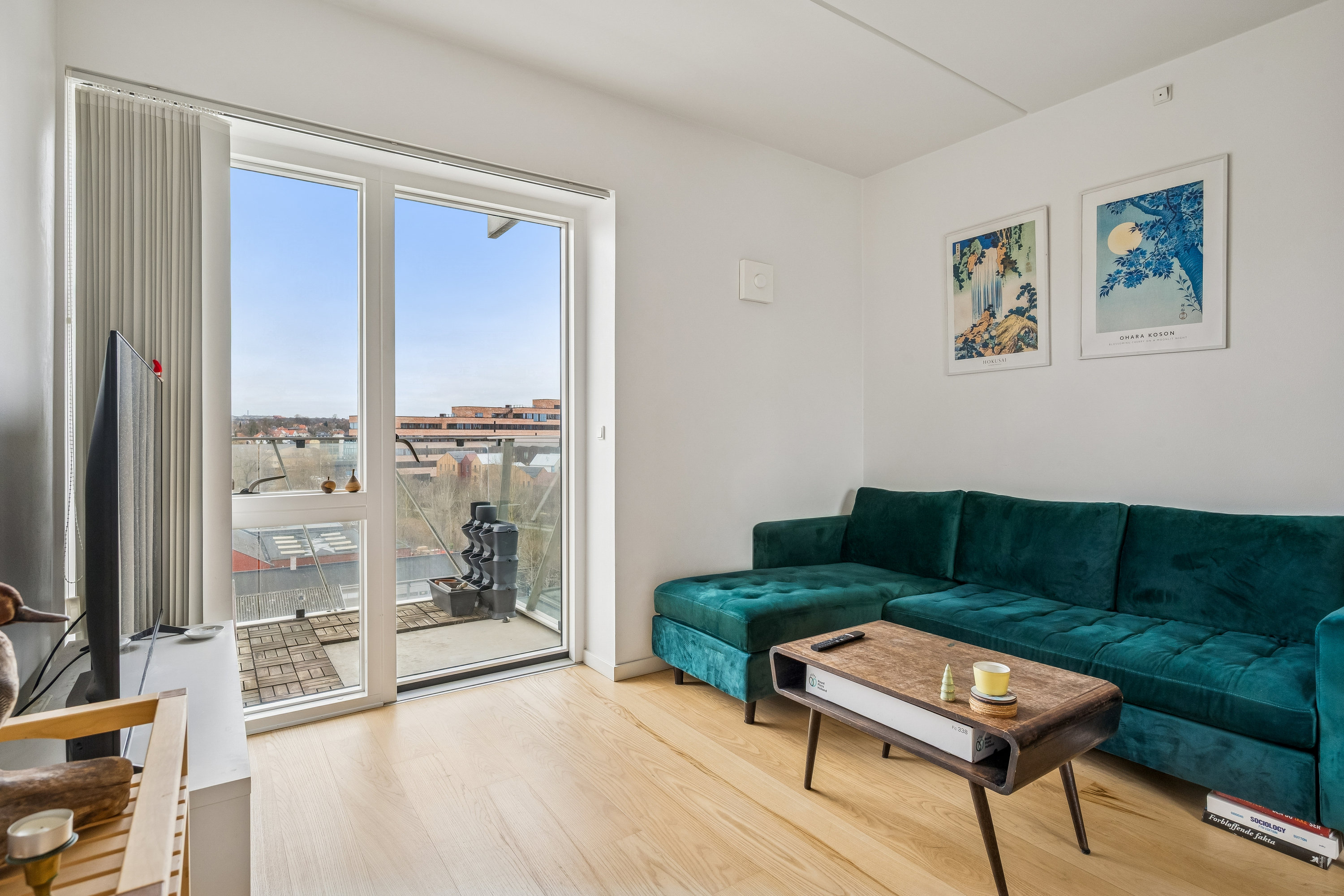 Fremhævet stue billede i fuldskærmstilstand. Billede af Åhusene 11, 5. 1., 8000 Aarhus C