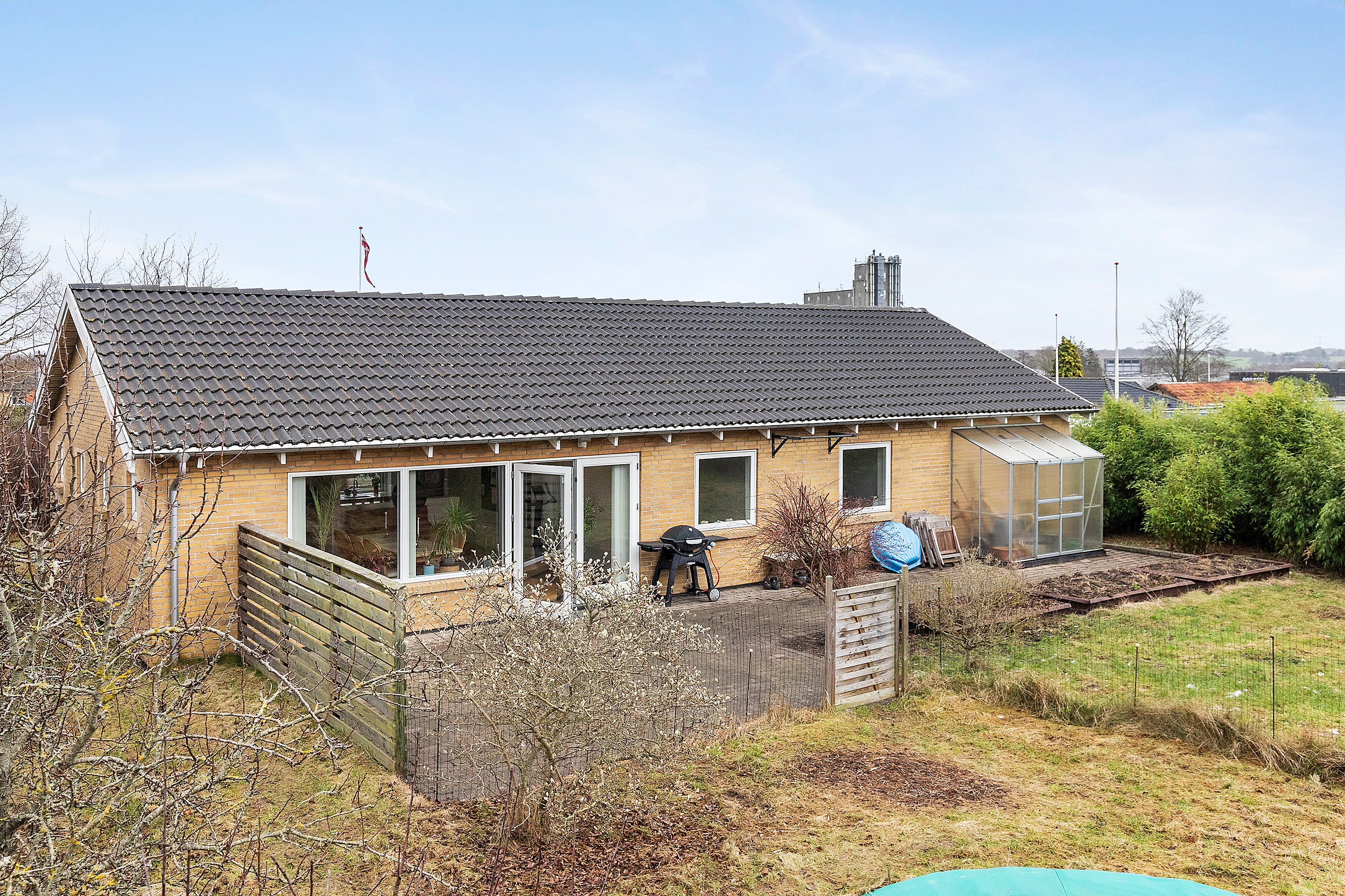 Fremhævet ejendommen billede i fuldskærmstilstand. Billede af Rosenvænget 38, 8362 Hørning