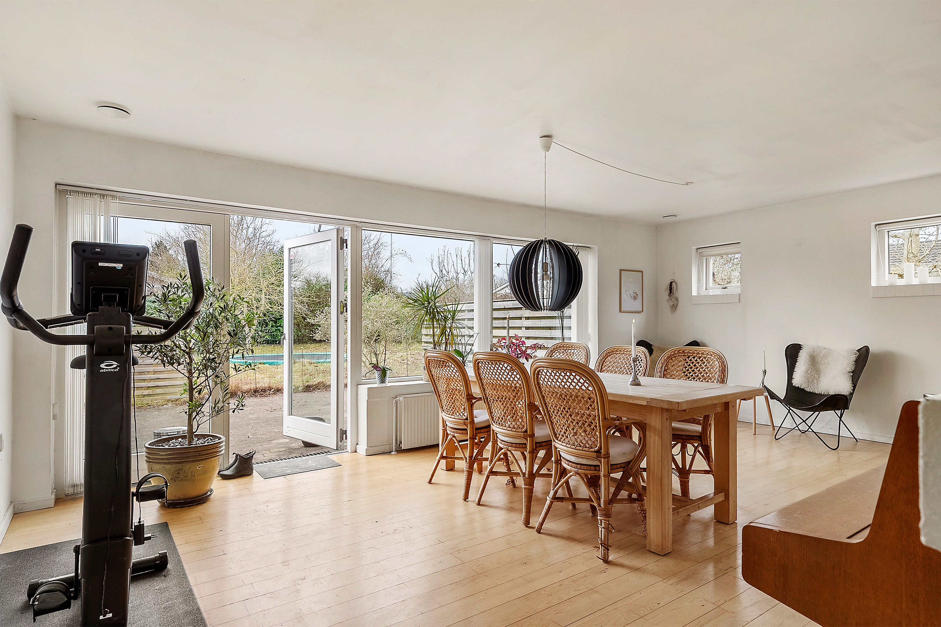 Fremhævet spisestue billede i fuldskærmstilstand. Billede af Rosenvænget 38, 8362 Hørning