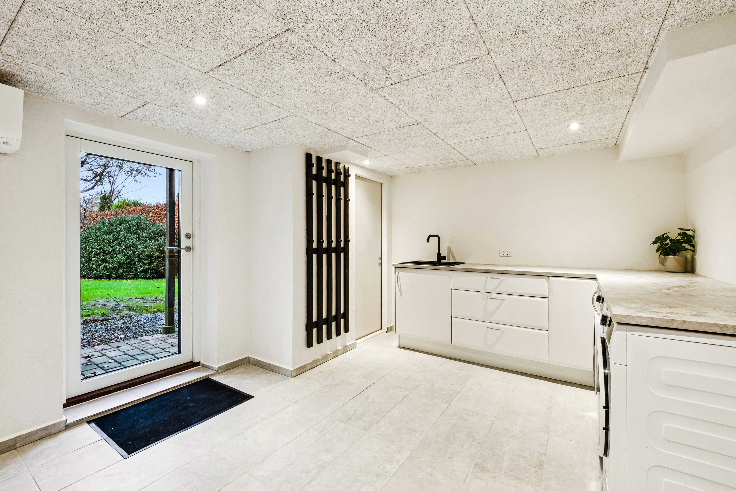 Fremhævet værelse billede i fuldskærmstilstand. Billede af Søndervej 16, Øster Jølby, 7950 Erslev