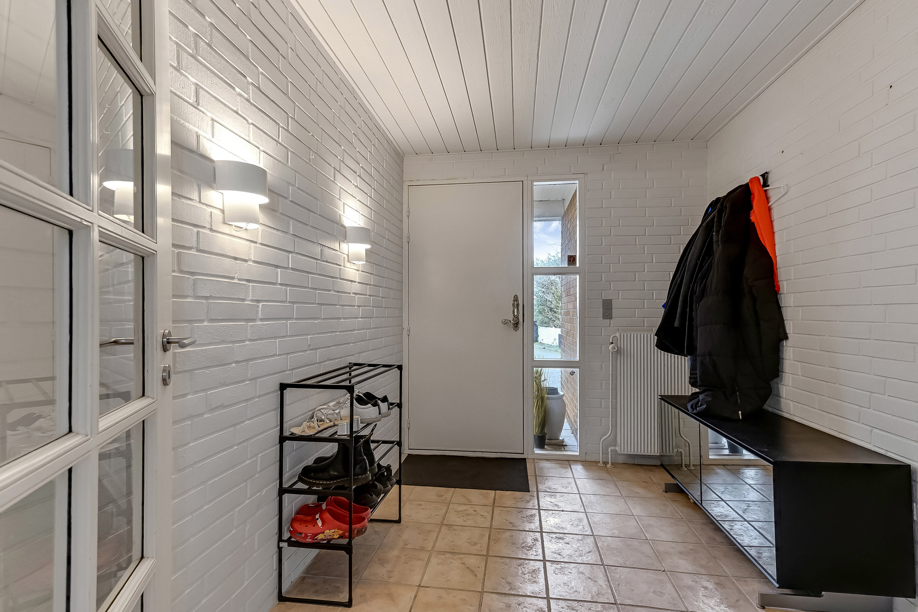 Fremhævet entré billede i fuldskærmstilstand. Billede af Fjordvejen 6, 7600 Struer