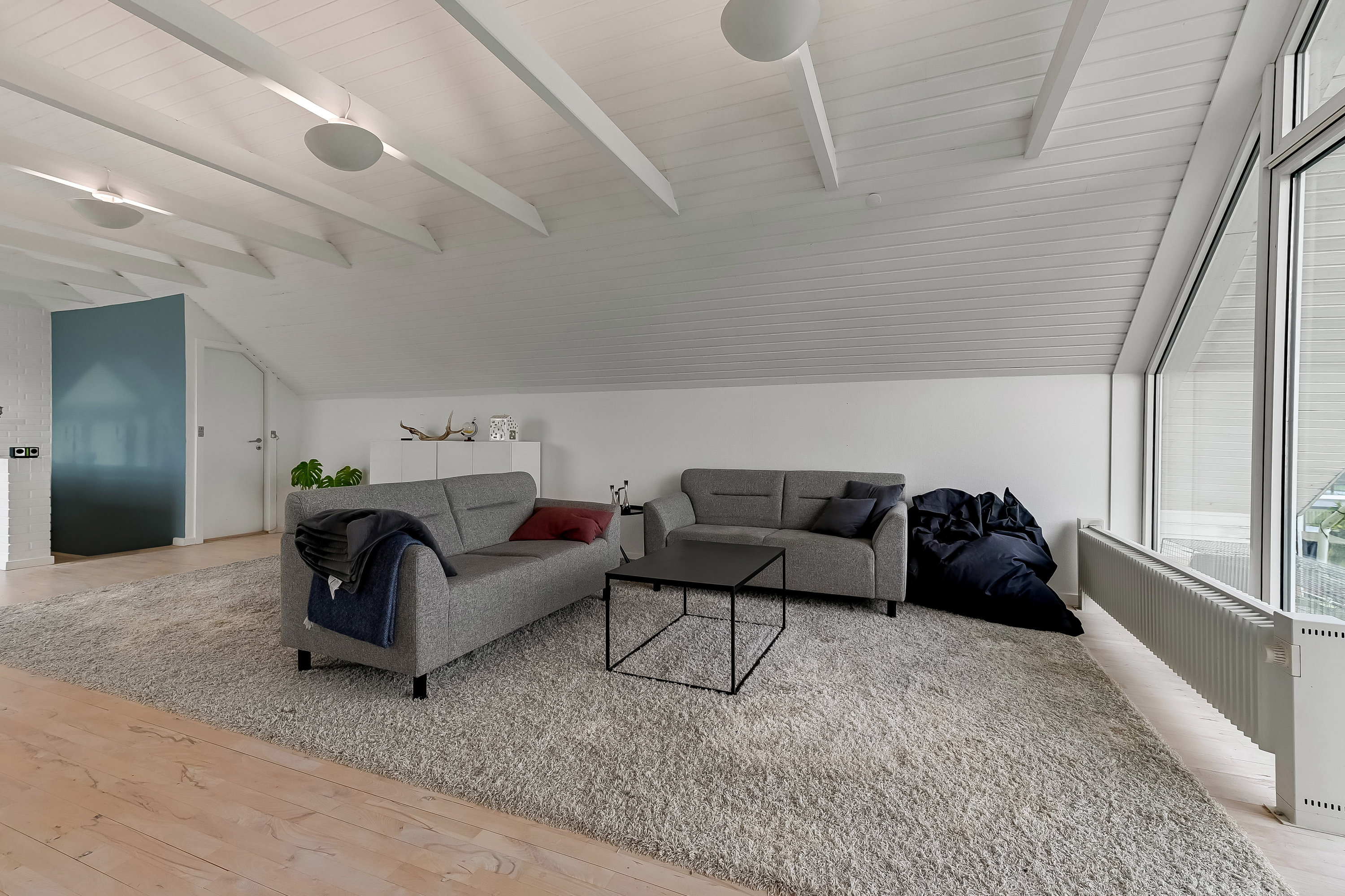 Fremhævet stue billede i fuldskærmstilstand. Billede af Fjordvejen 6, 7600 Struer